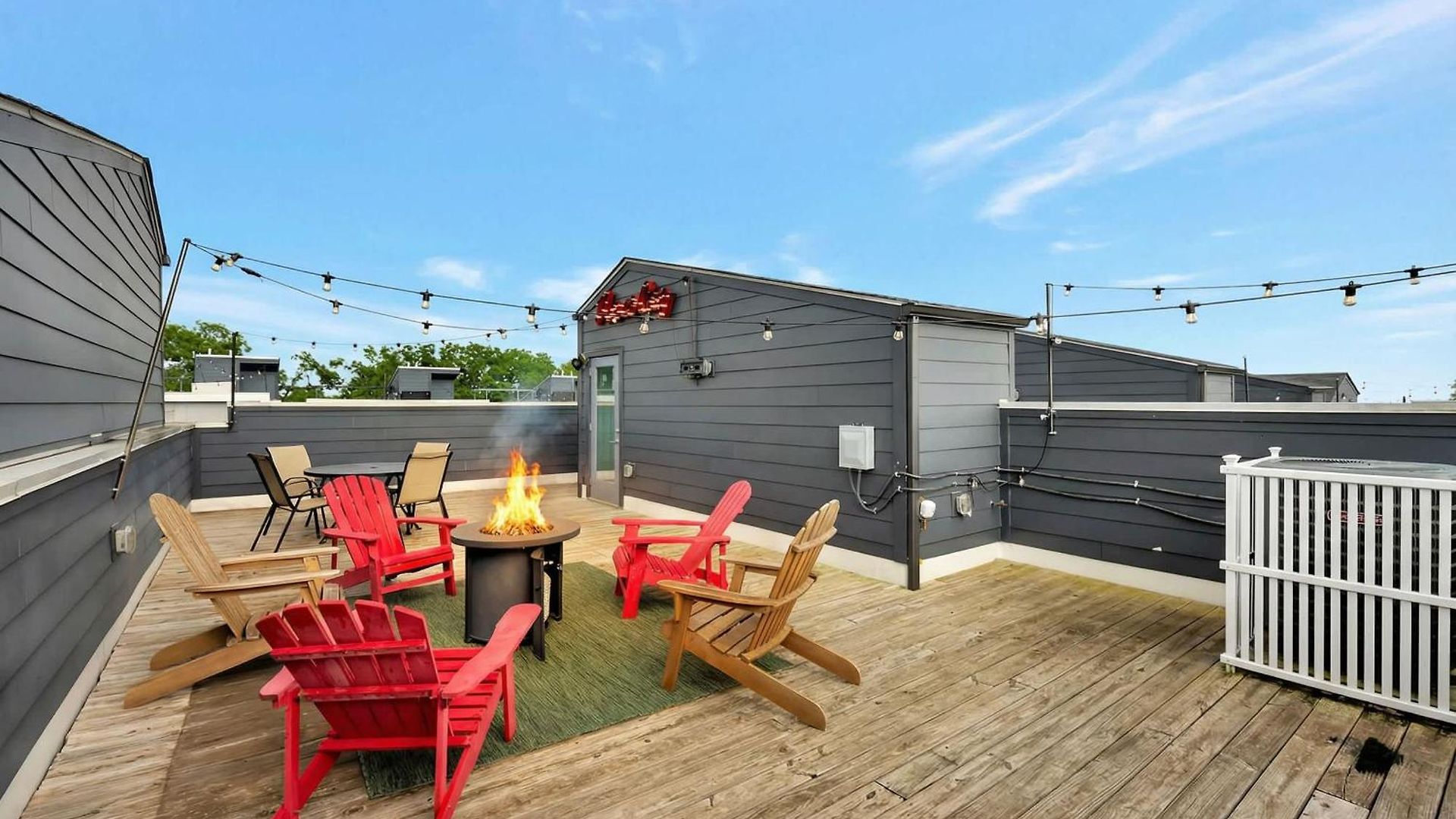 Rooftop Deck Grill Ping Pong Near Downtown Nashville