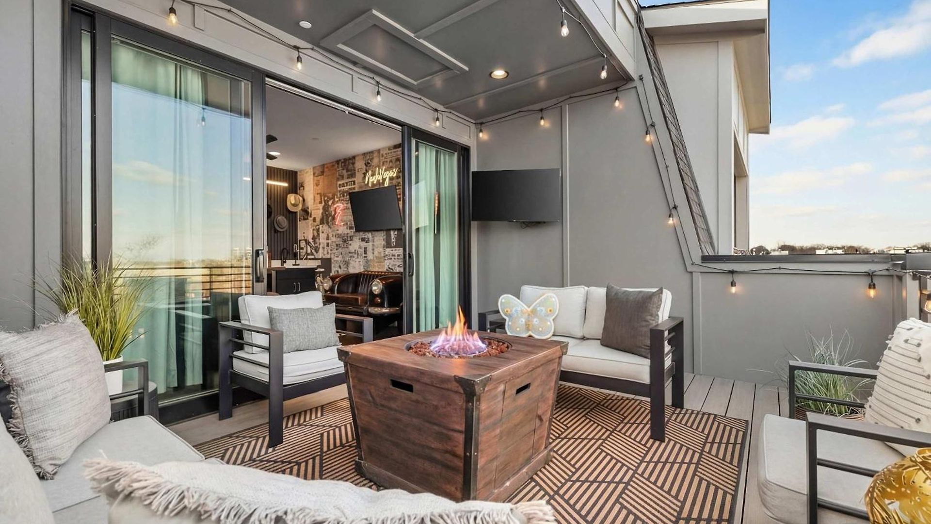 Holiday home Close To Dt Speakeasy Poker Views *