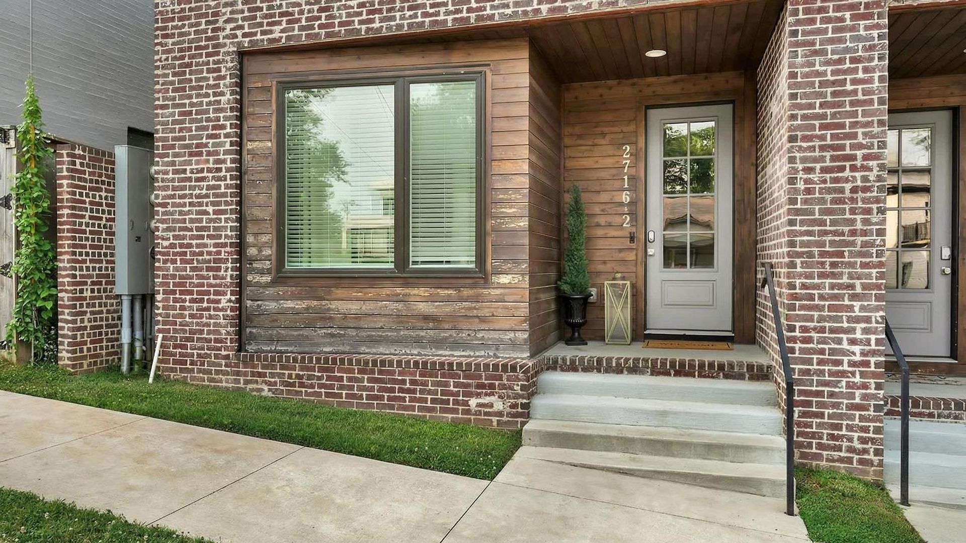 Holiday home Rooftop Deck & Shuffleboard Bbq Near Downtown Nashville