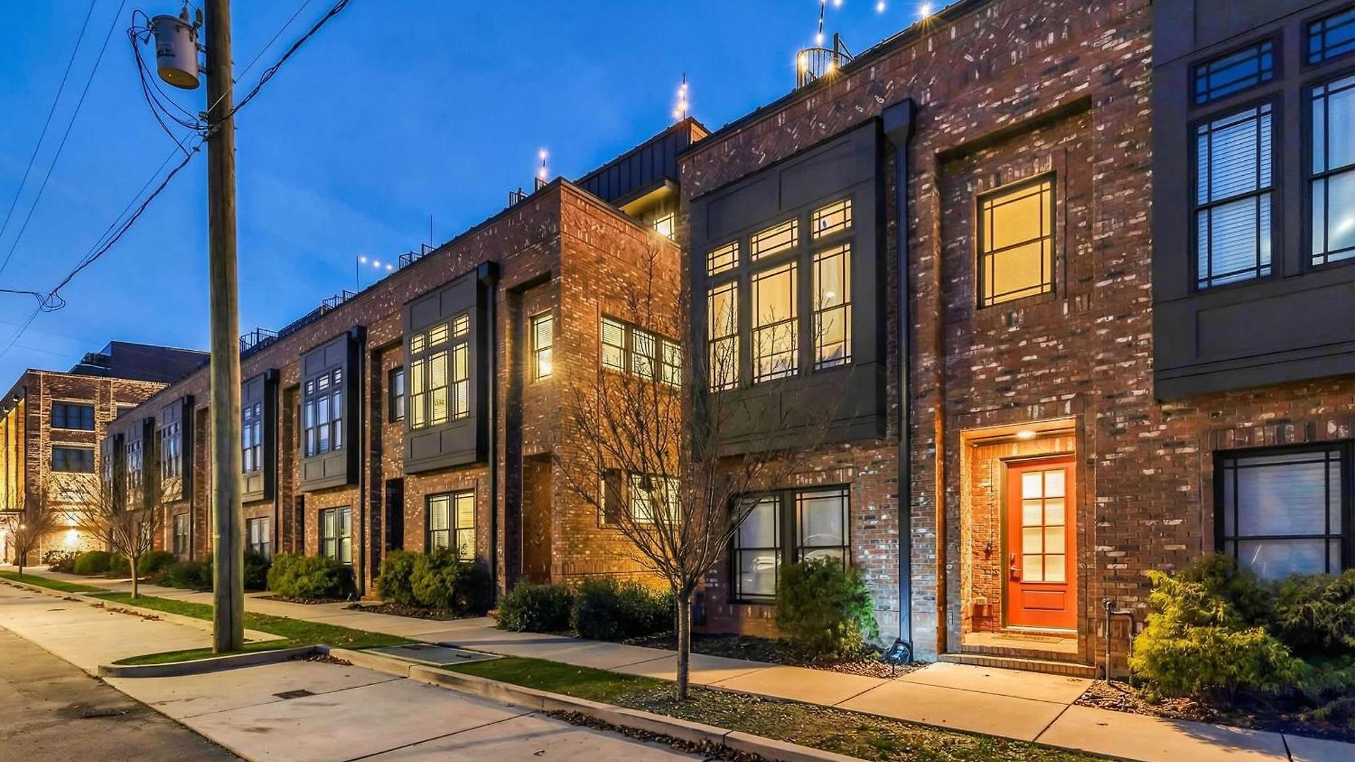 Holiday home Skyline Views With Double Rooftop Deck & Game Nashville
