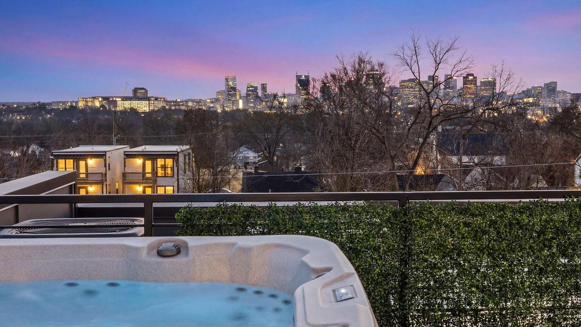 Holiday home Hot Tub Fire Pit Grill Views Sleeps 24 Nashville