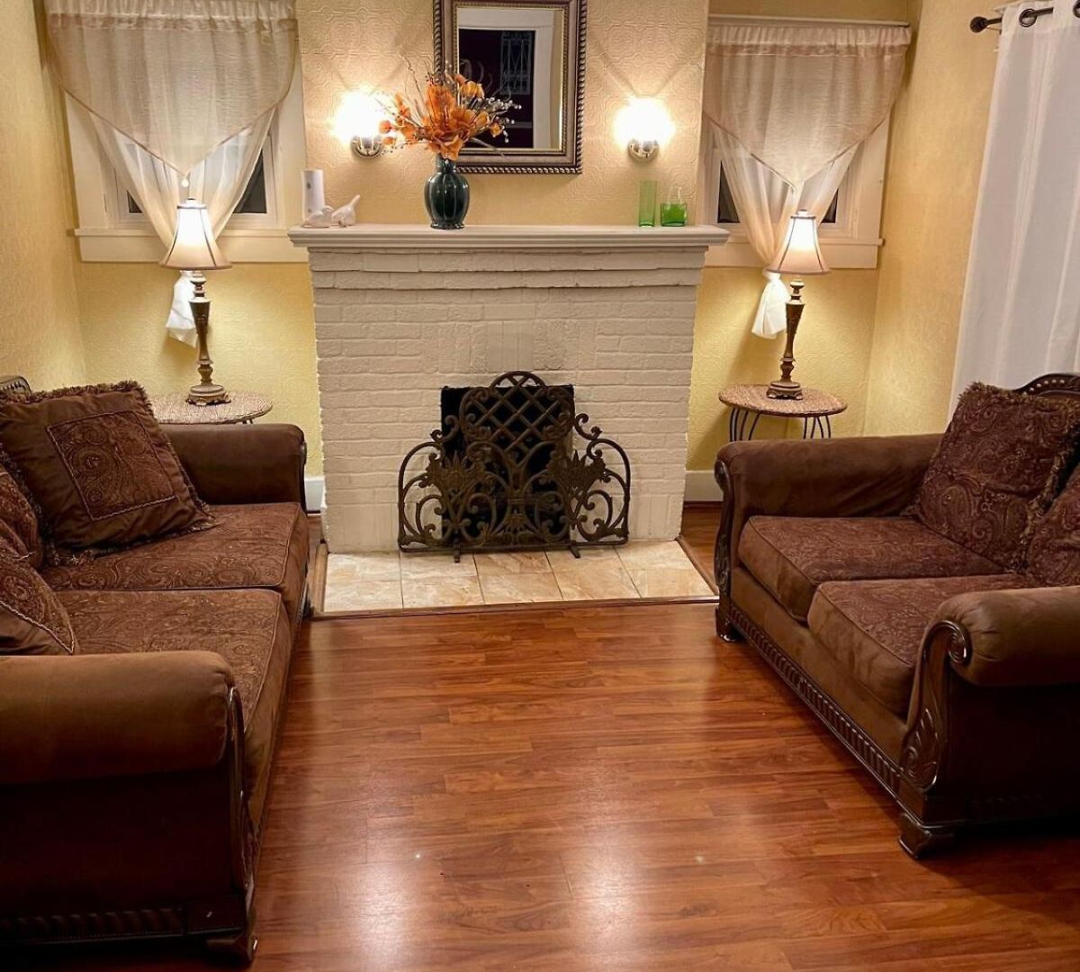 Away From Mlnutes! To Broadway & Stadium Holiday home