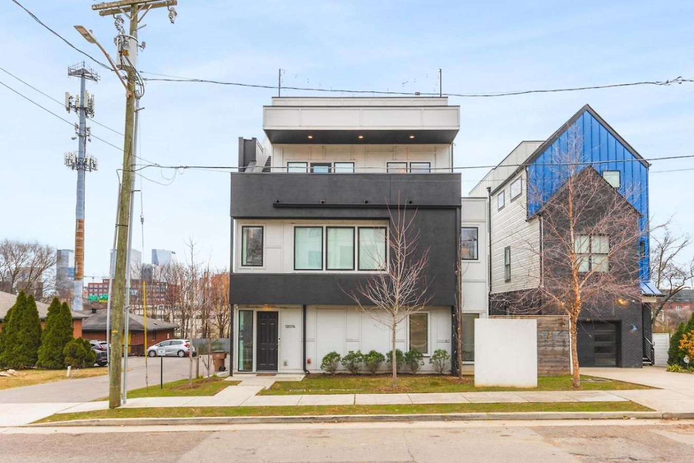 View Only 1 Mile To Downtown With Garage And Rooftop Holiday home *