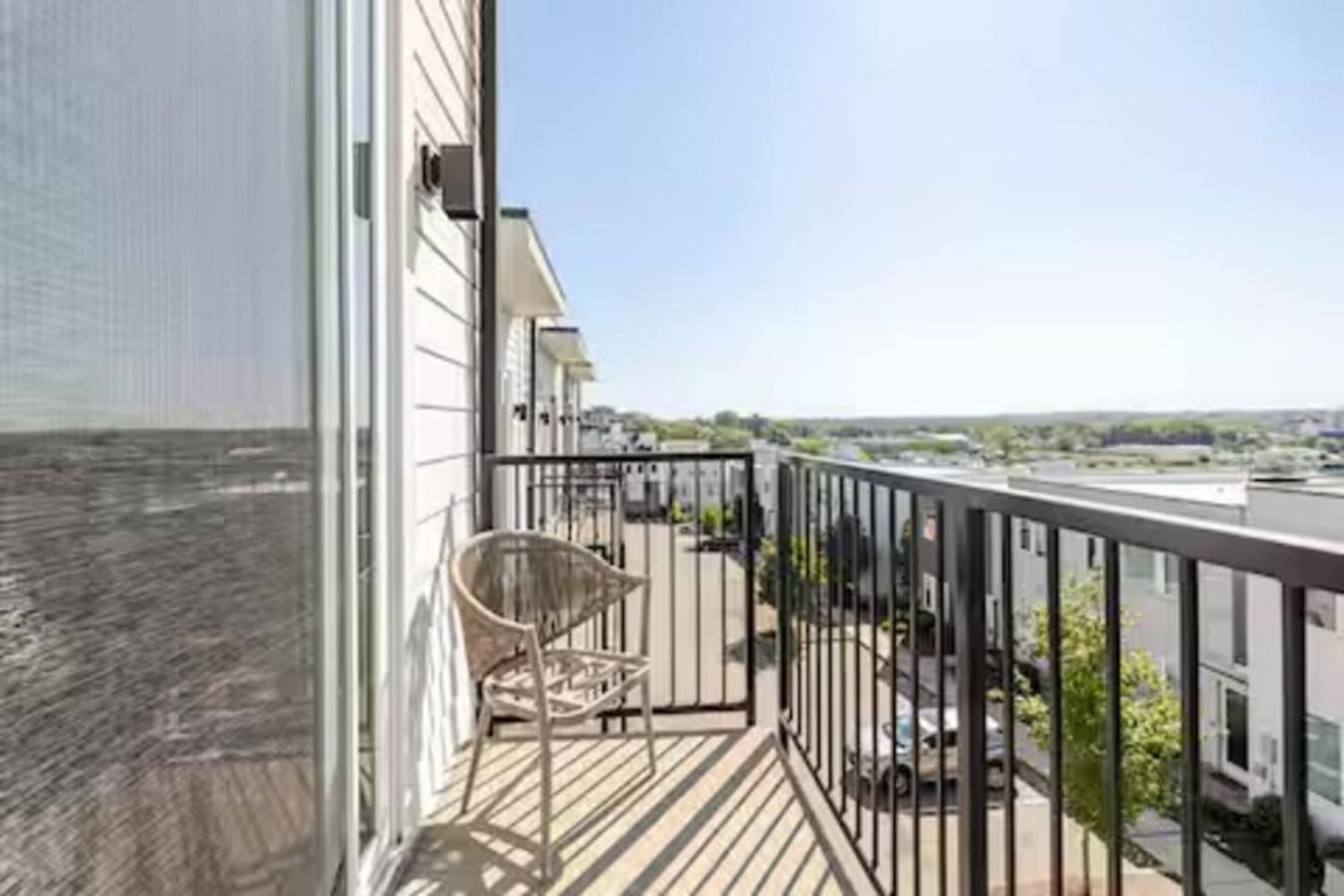 Music Trades Corporate Housing Welcome 3 Bed