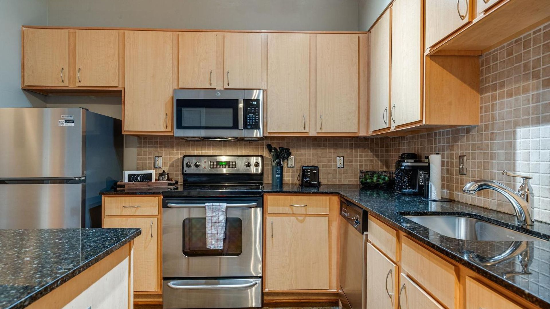 Heart Of Midtown 1bd 1 Ba Condo! Nashville