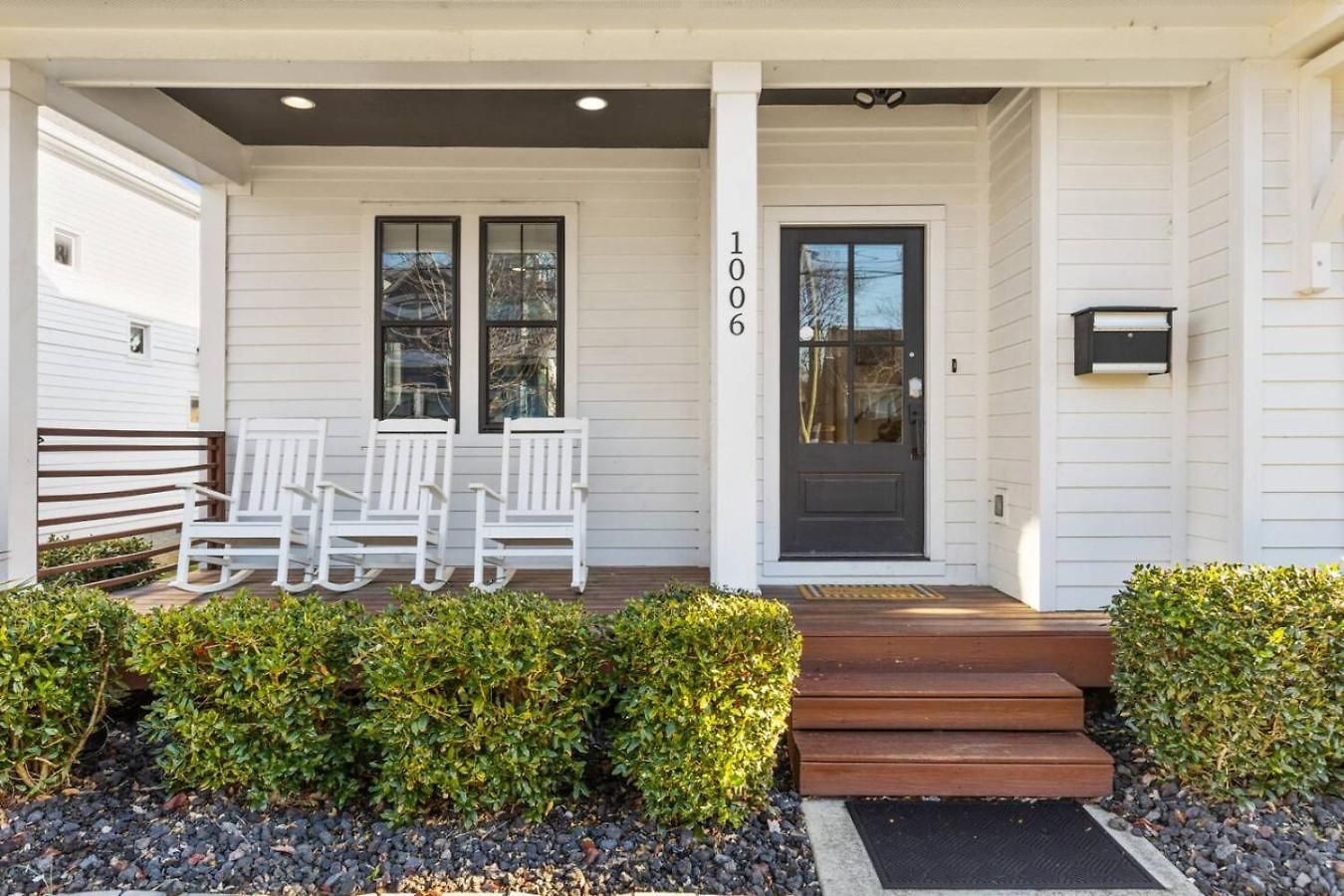 Modern House By Downtown With Garage And Fenced-in Yard Nashville