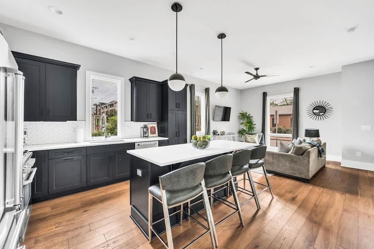 Luxury Close Broadway With Garage And Fire Pit Holiday home *