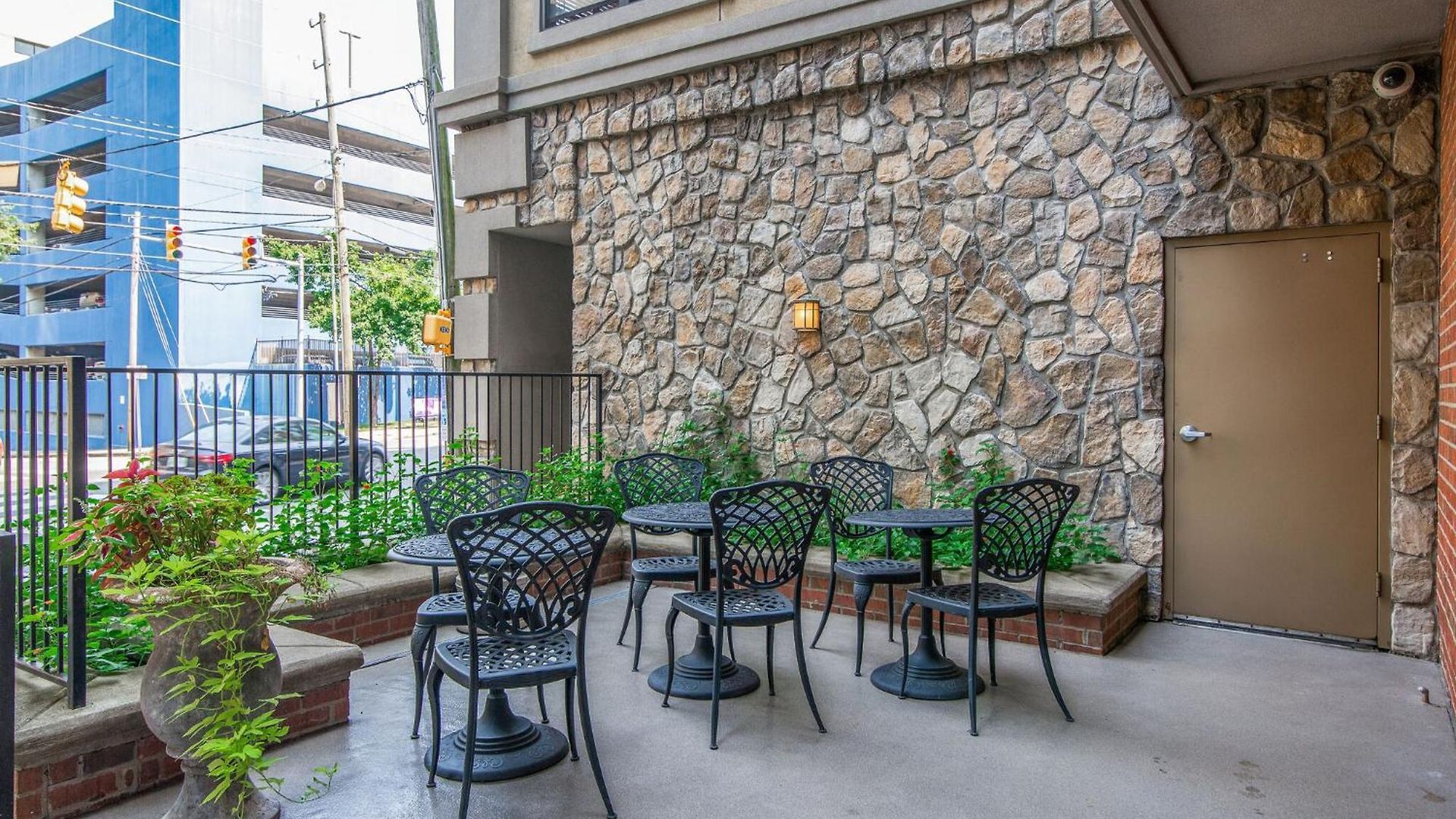 Holiday home Heart Of Midtown 1bd 1 Ba Condo!