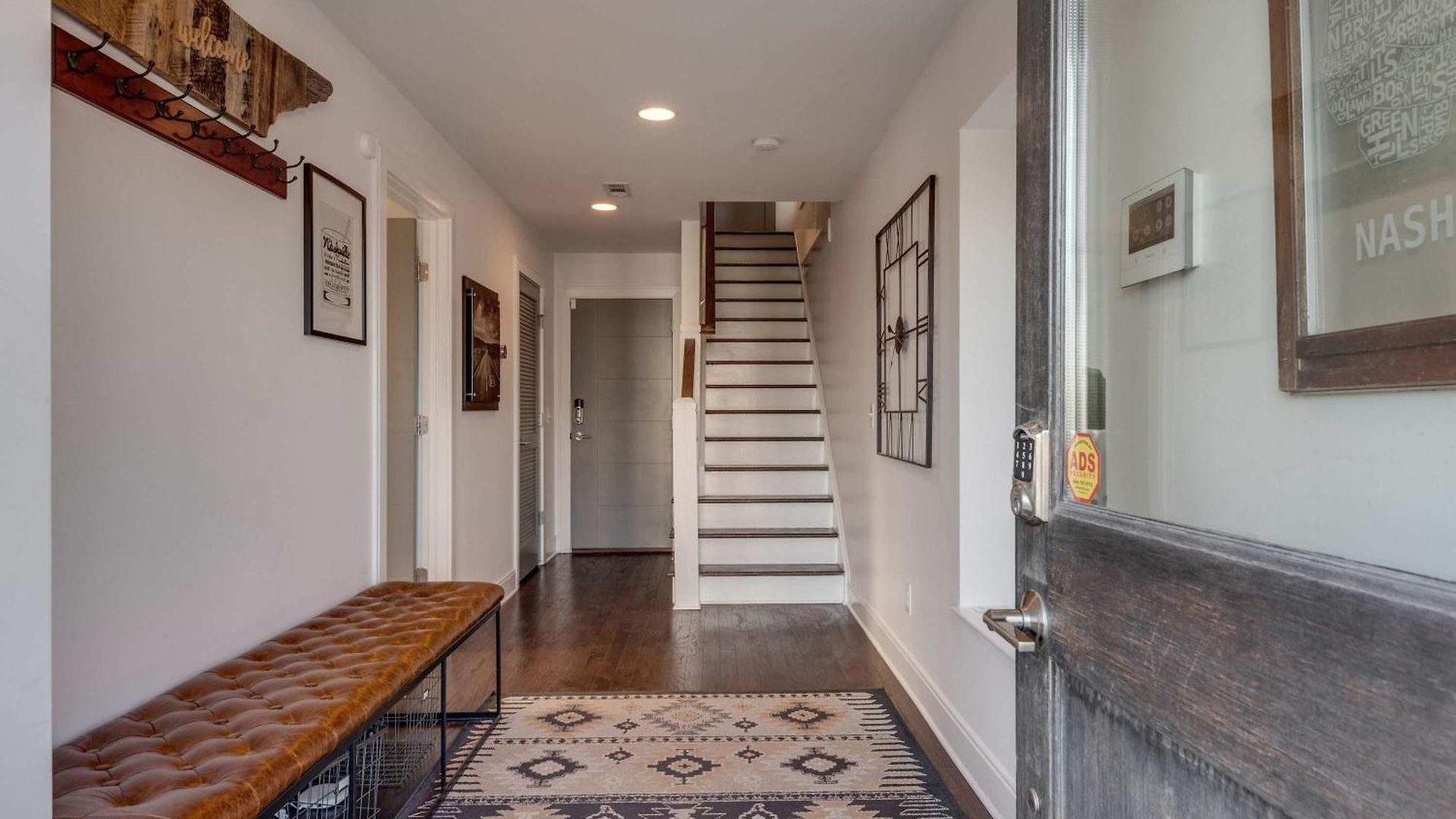 The Skyline Social - Retreat & Private Rooftop Nashville