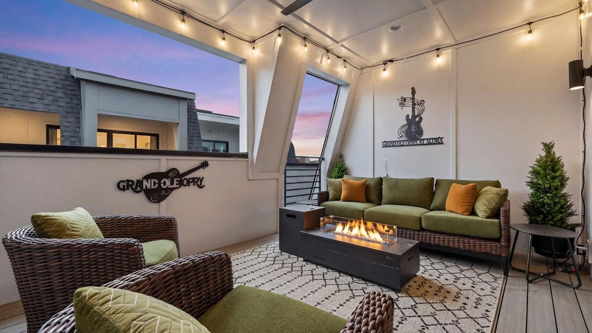 Elegant Nash Karaoke Haven With Rooftop Fire Table Nashville