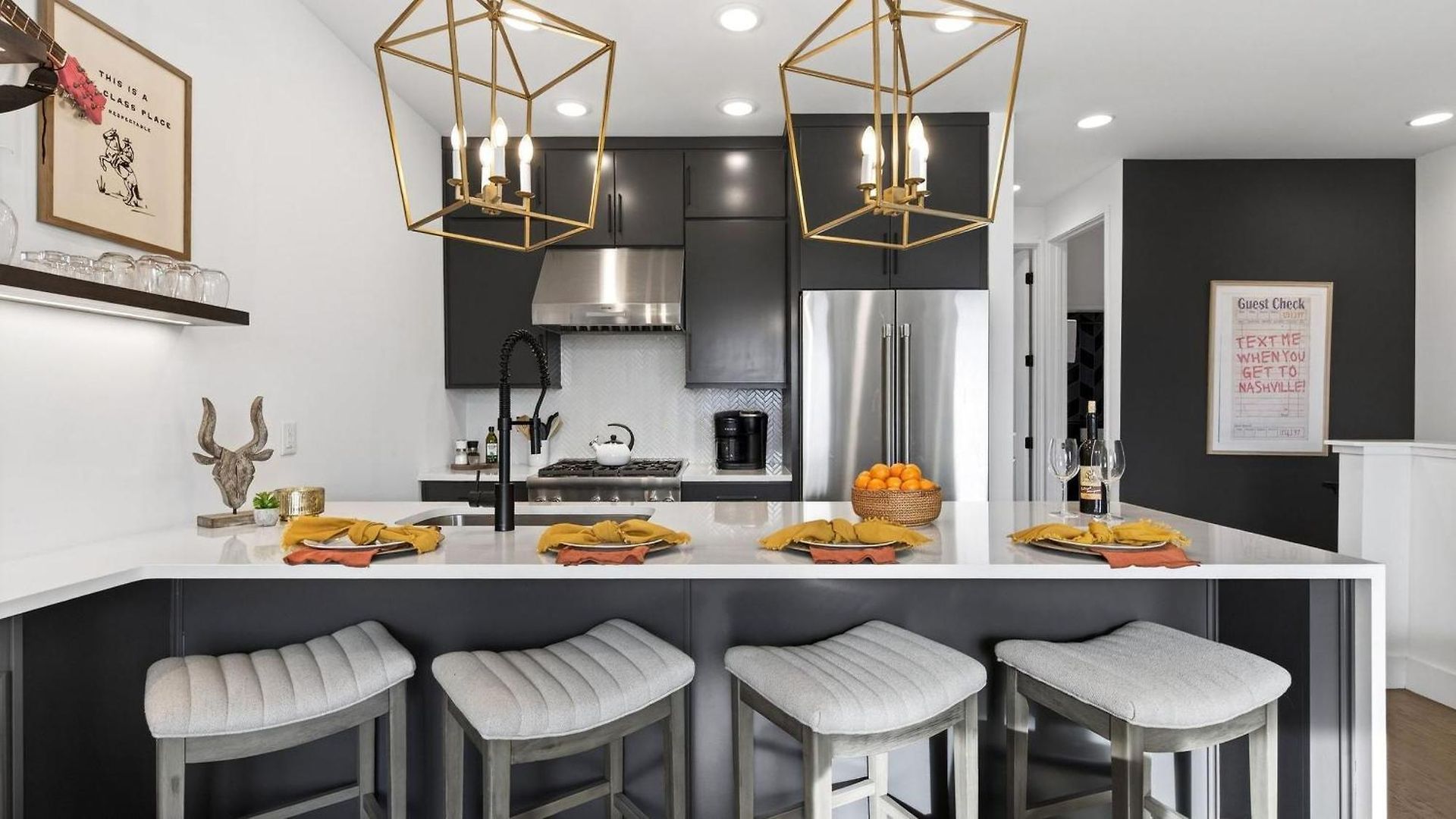 Holiday home Dixieland Delight By Avantstay Nashville