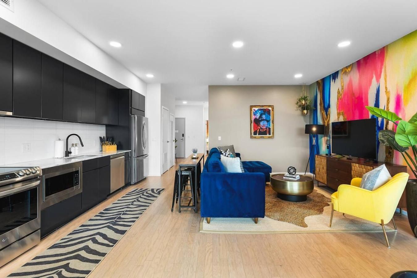 Holiday home Riverfront Luxury - Walk To Downtown Broadway, Private Patio