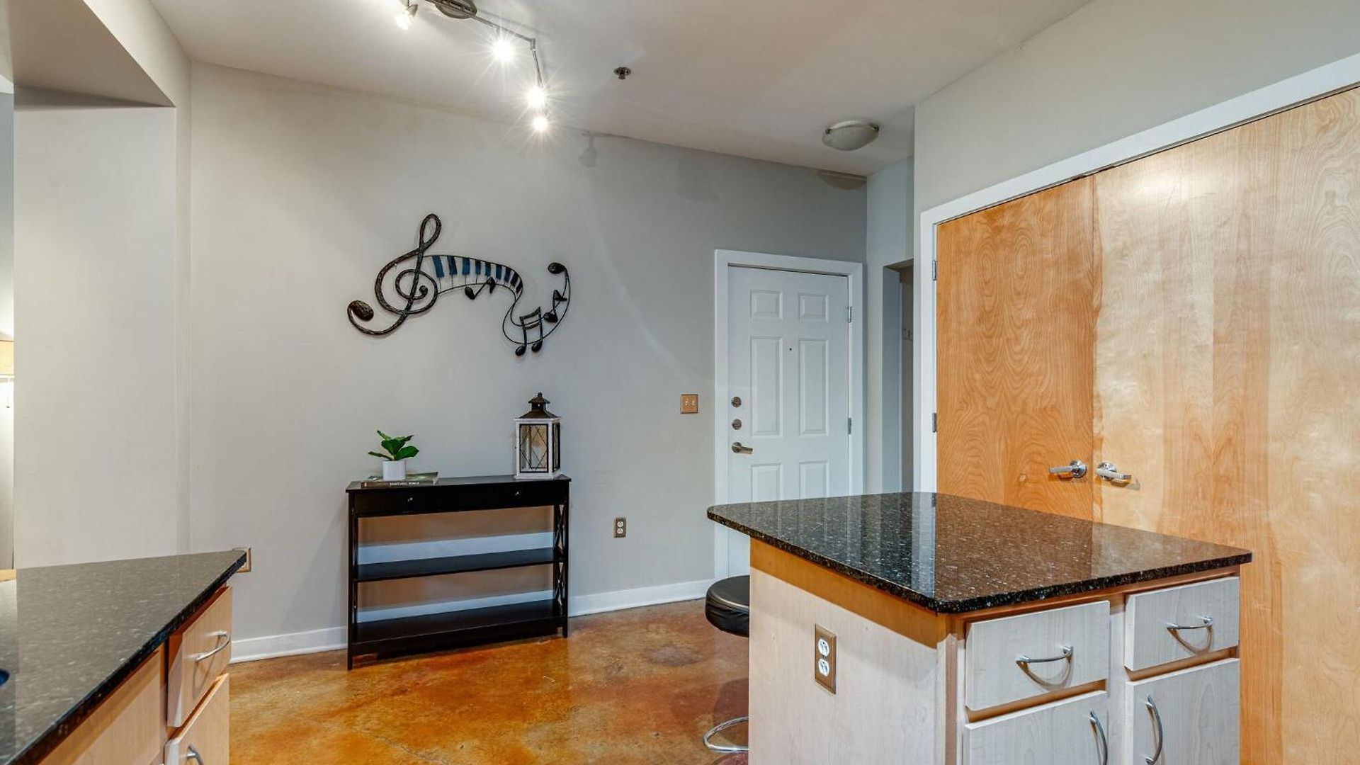 Heart Of Midtown 1bd 1 Ba Condo! Holiday home