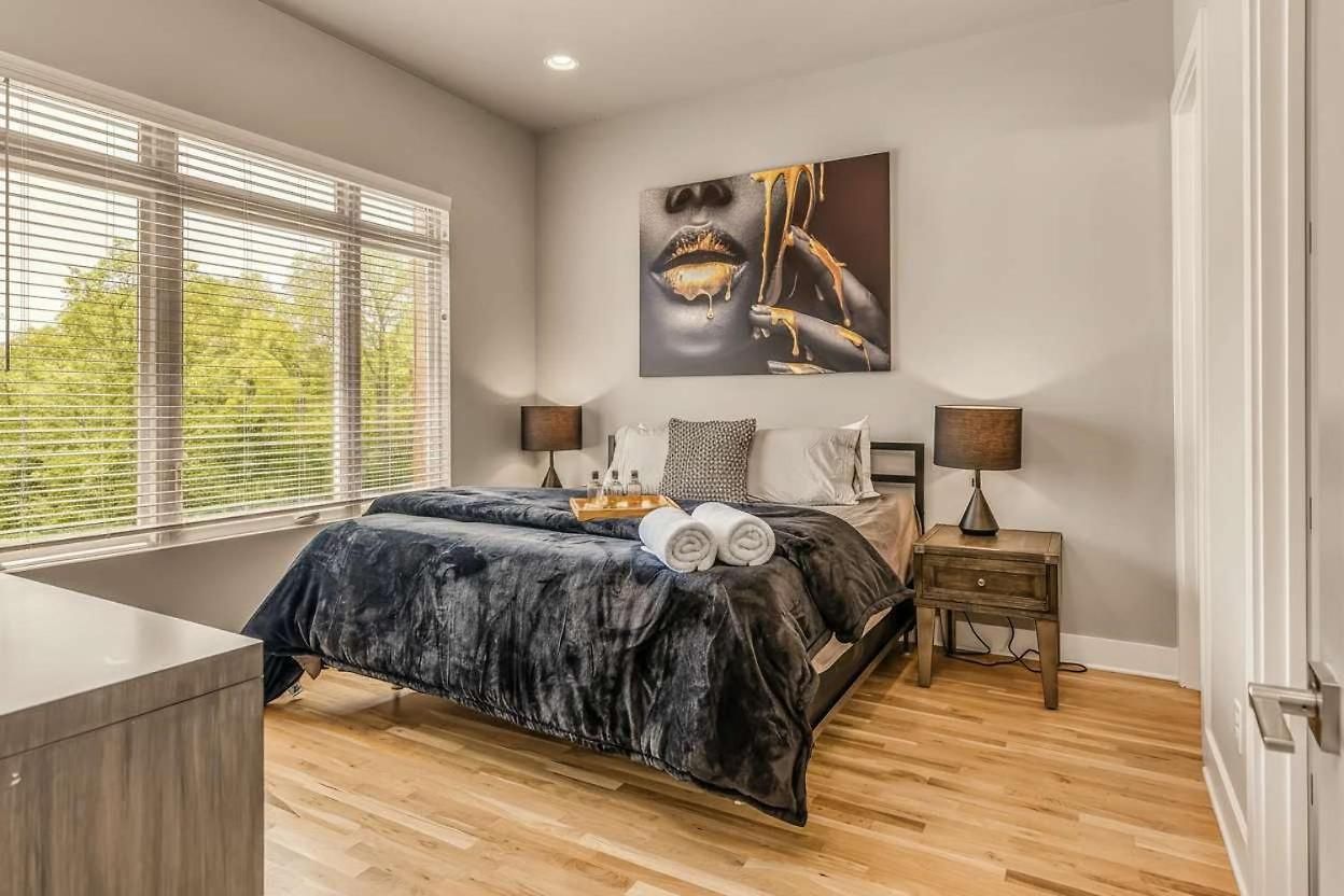 Grill Fire Pit & Views Near Downtown * Nashville