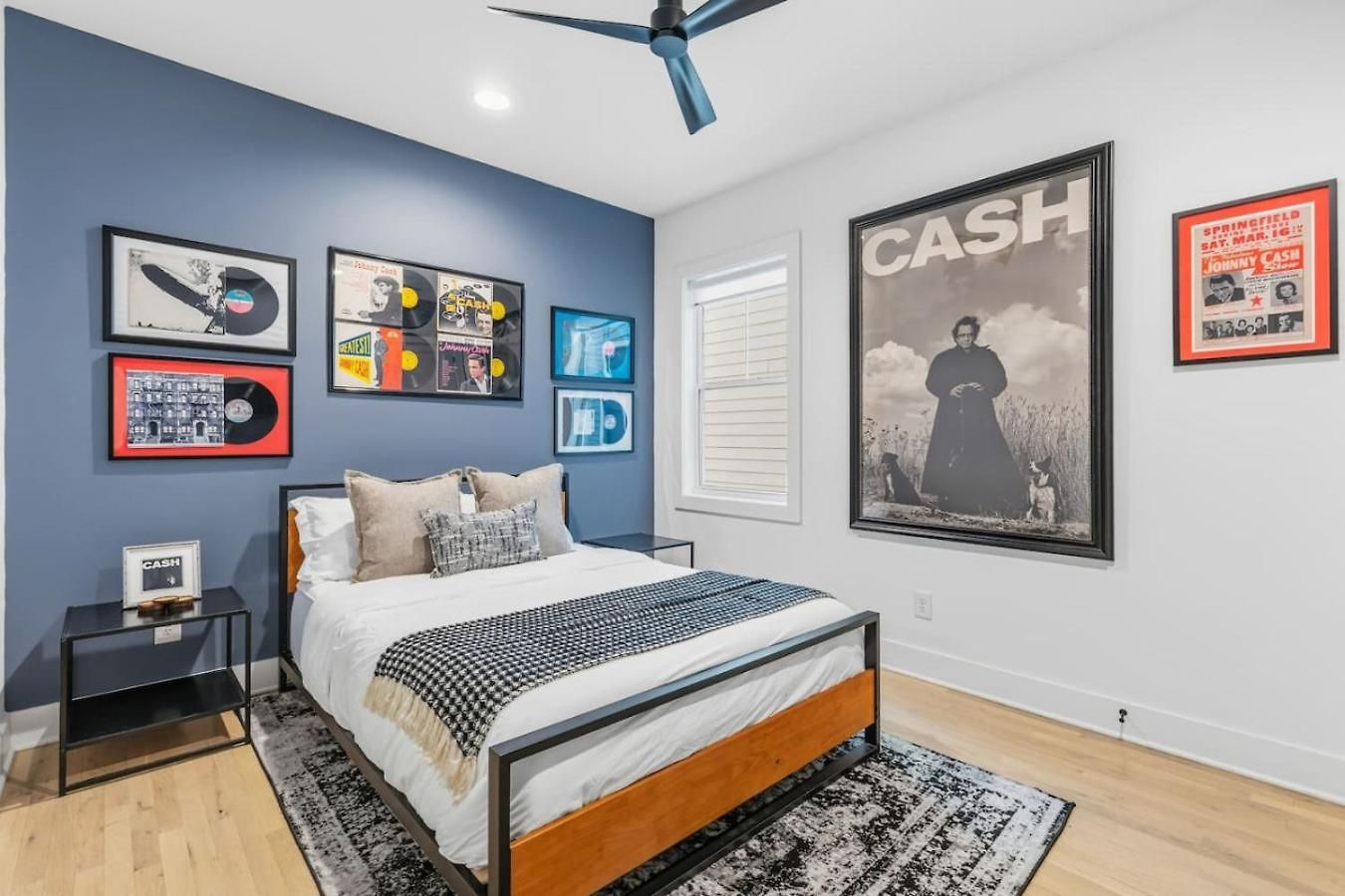 Modern House By Downtown With Garage And Fenced-in Yard * Nashville