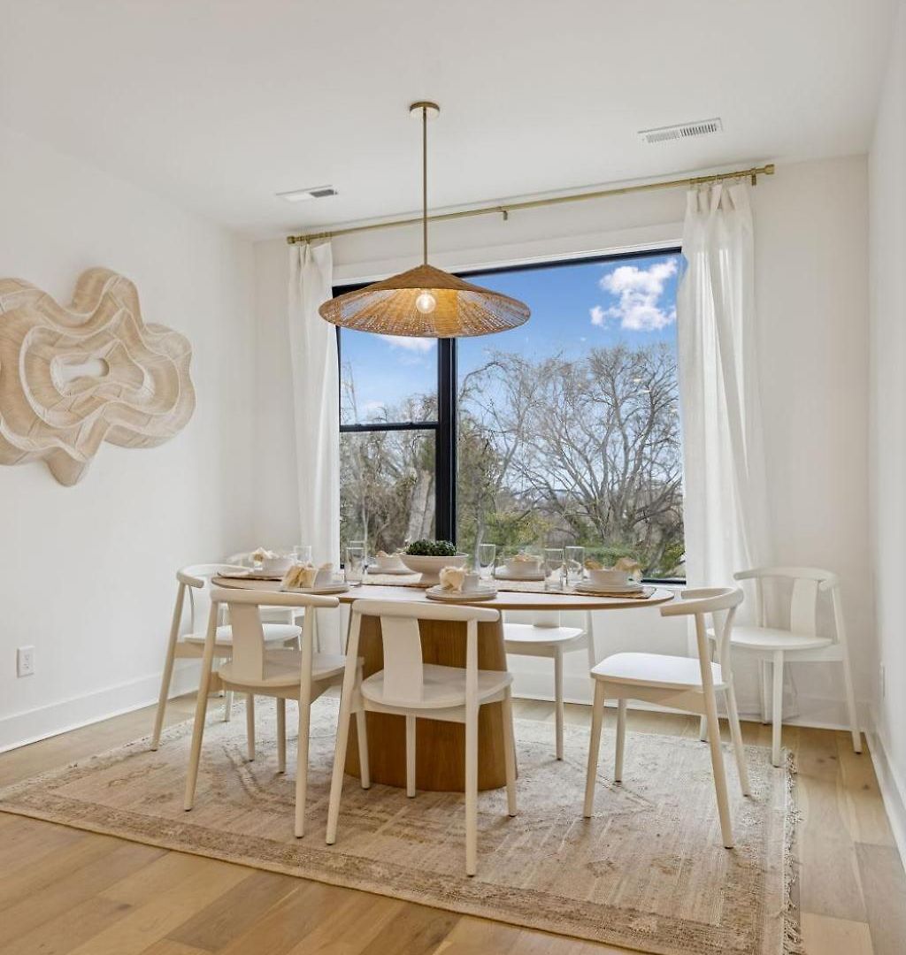 Chic Nash Townhouse Rooftop Patio And Views *