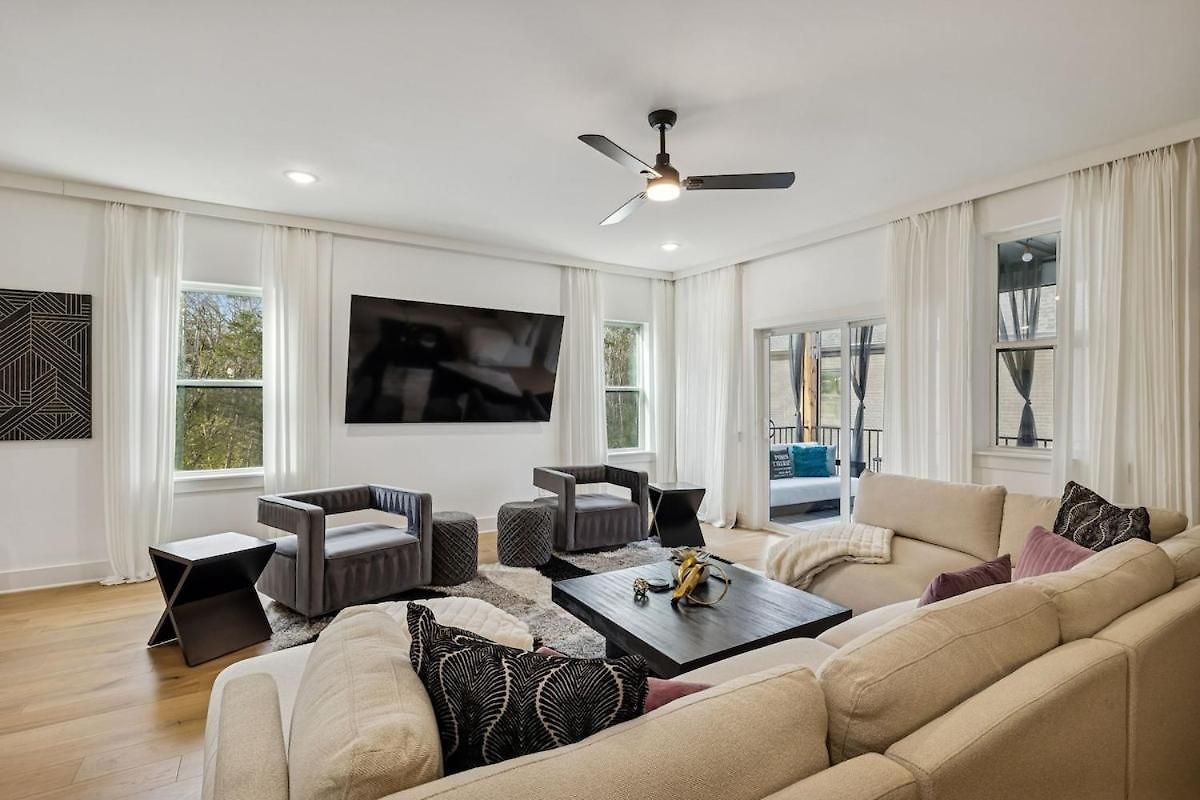 Steelynash - Pittsburgh Grit Meets Twang Holiday home Nashville