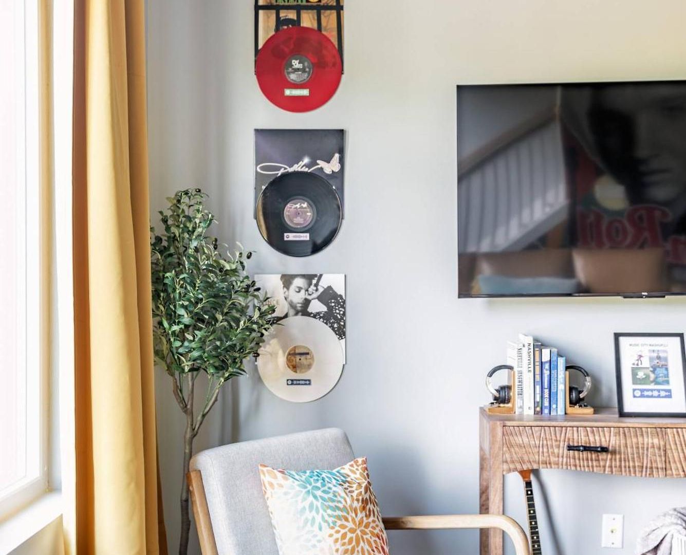 Skyline Rooftop • Game • Sonos Audio