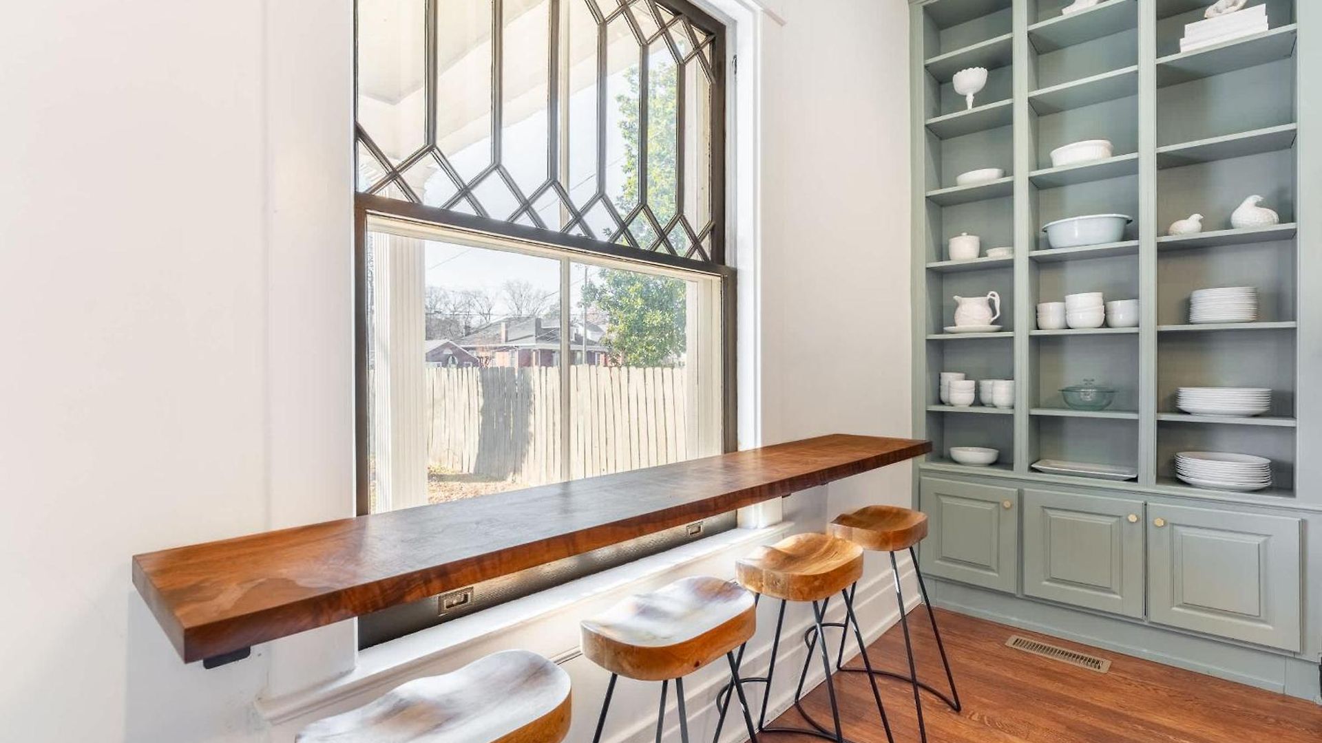 Notes Of Southern Charm - Walkable To Food & Shops *