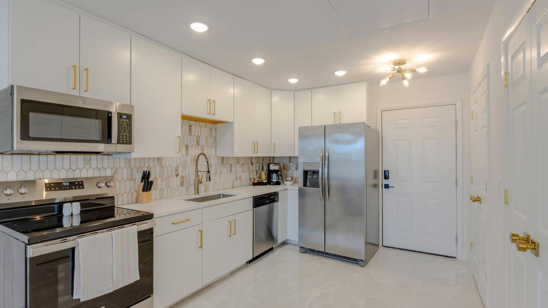 Villa The Note Music And Modern