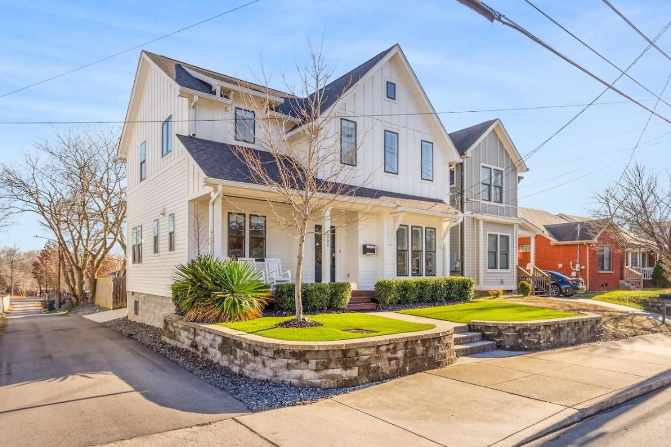 Modern House By Downtown With Garage And Fenced-in Yard Holiday home Nashville
