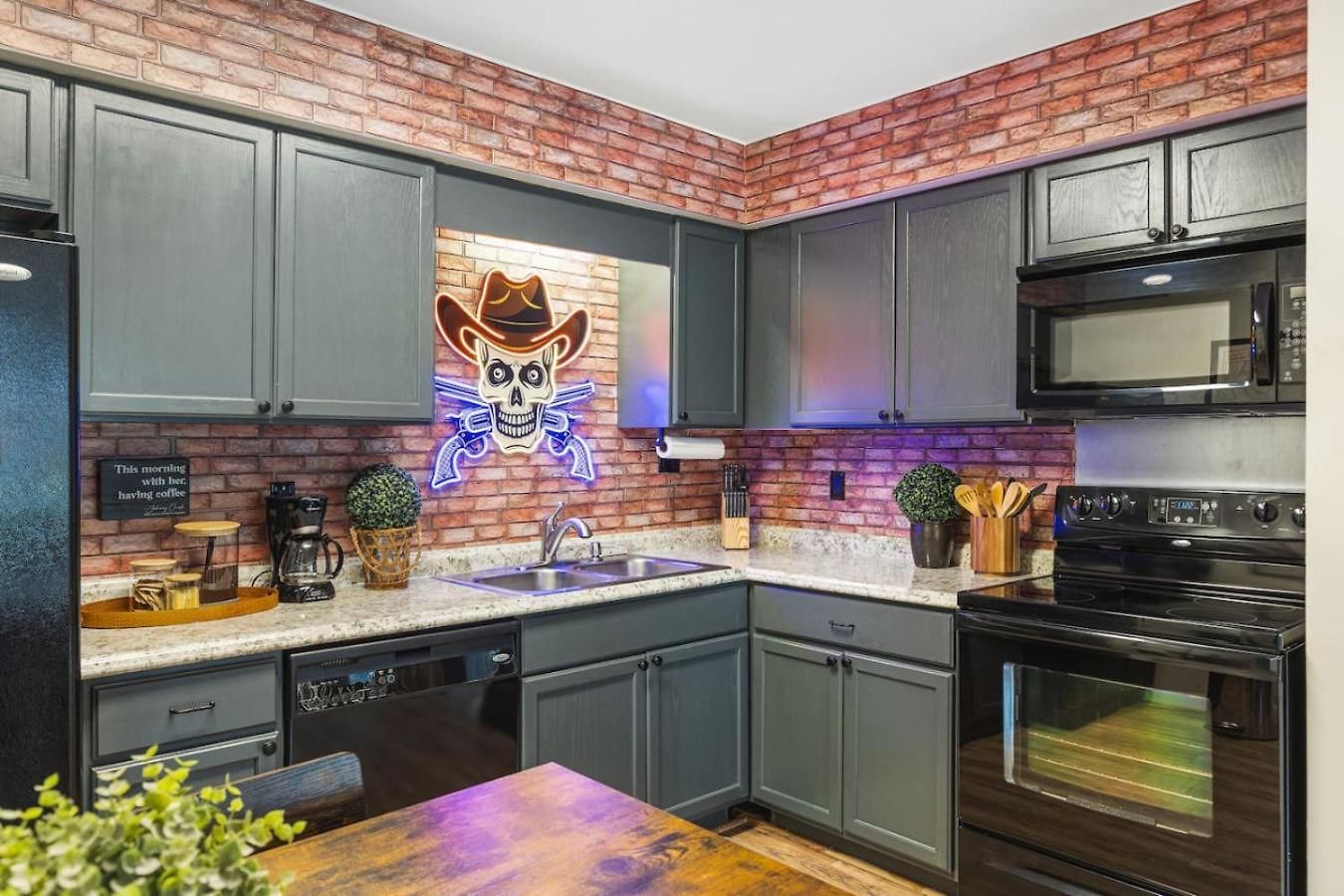 Cozy By Music Row, Walk To Restaurants And Bars Holiday home *