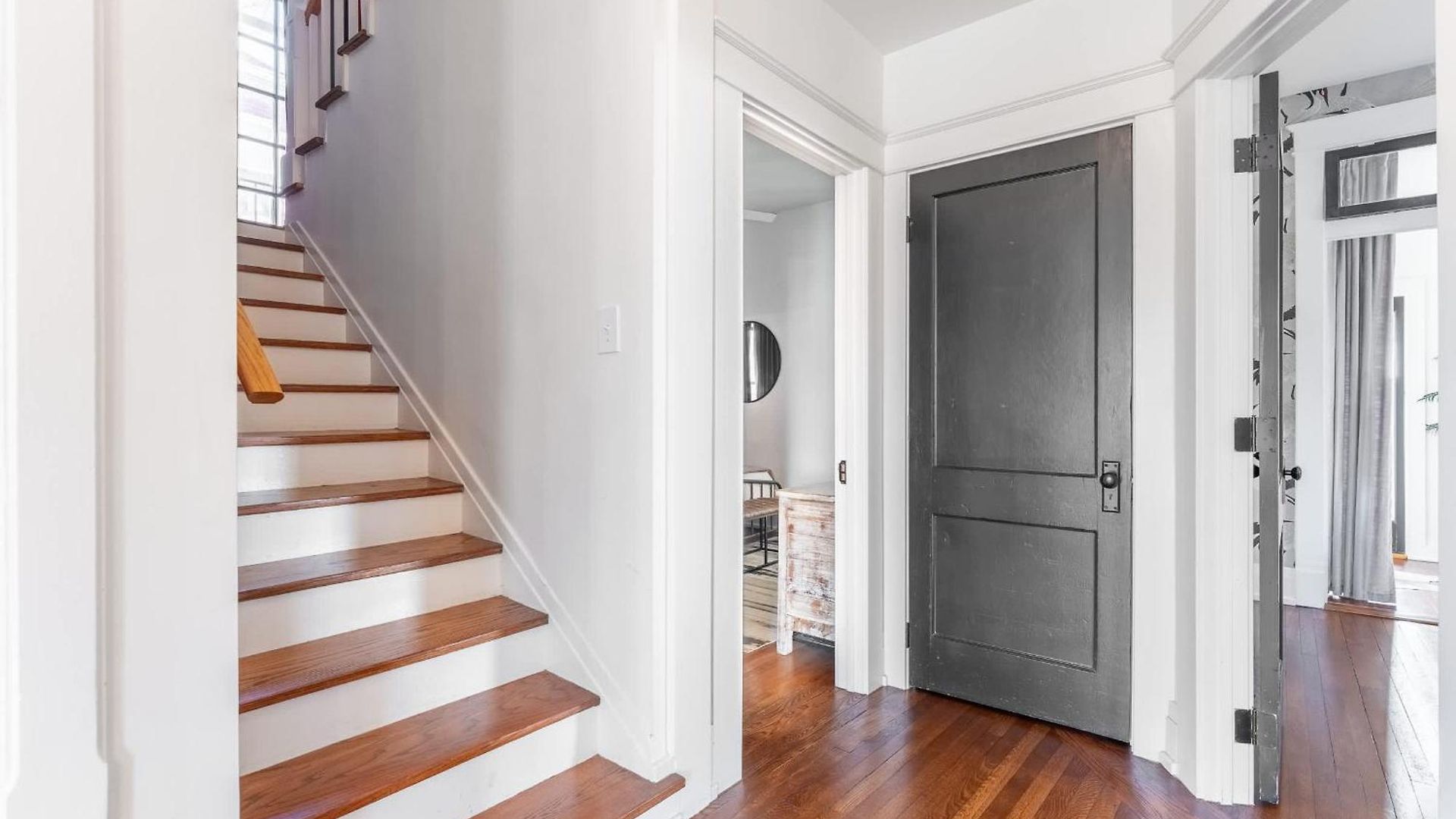 Notes Of Southern Charm - Walkable To Food & Shops