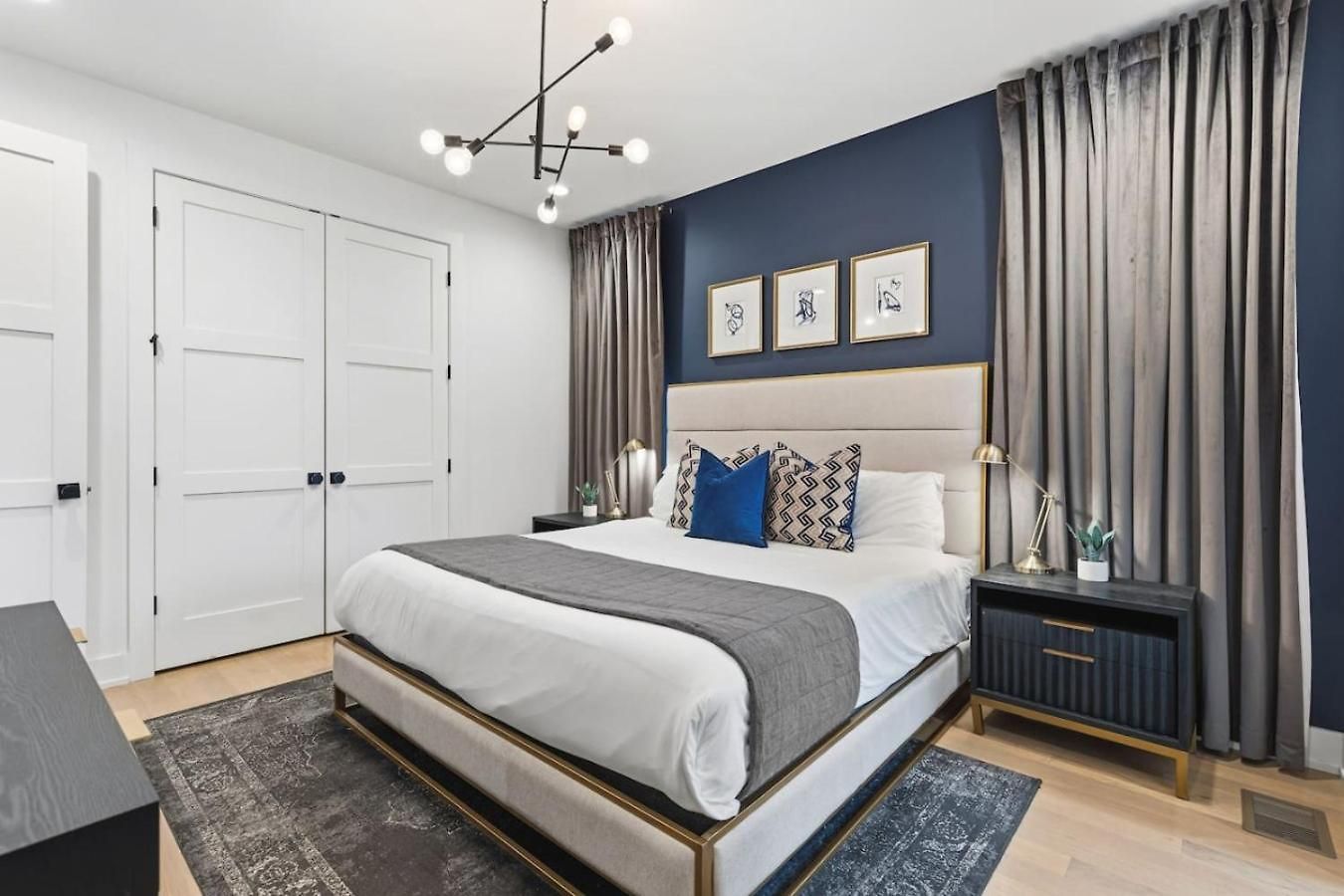View Only 1 Mile To Downtown With Garage And Rooftop * Nashville
