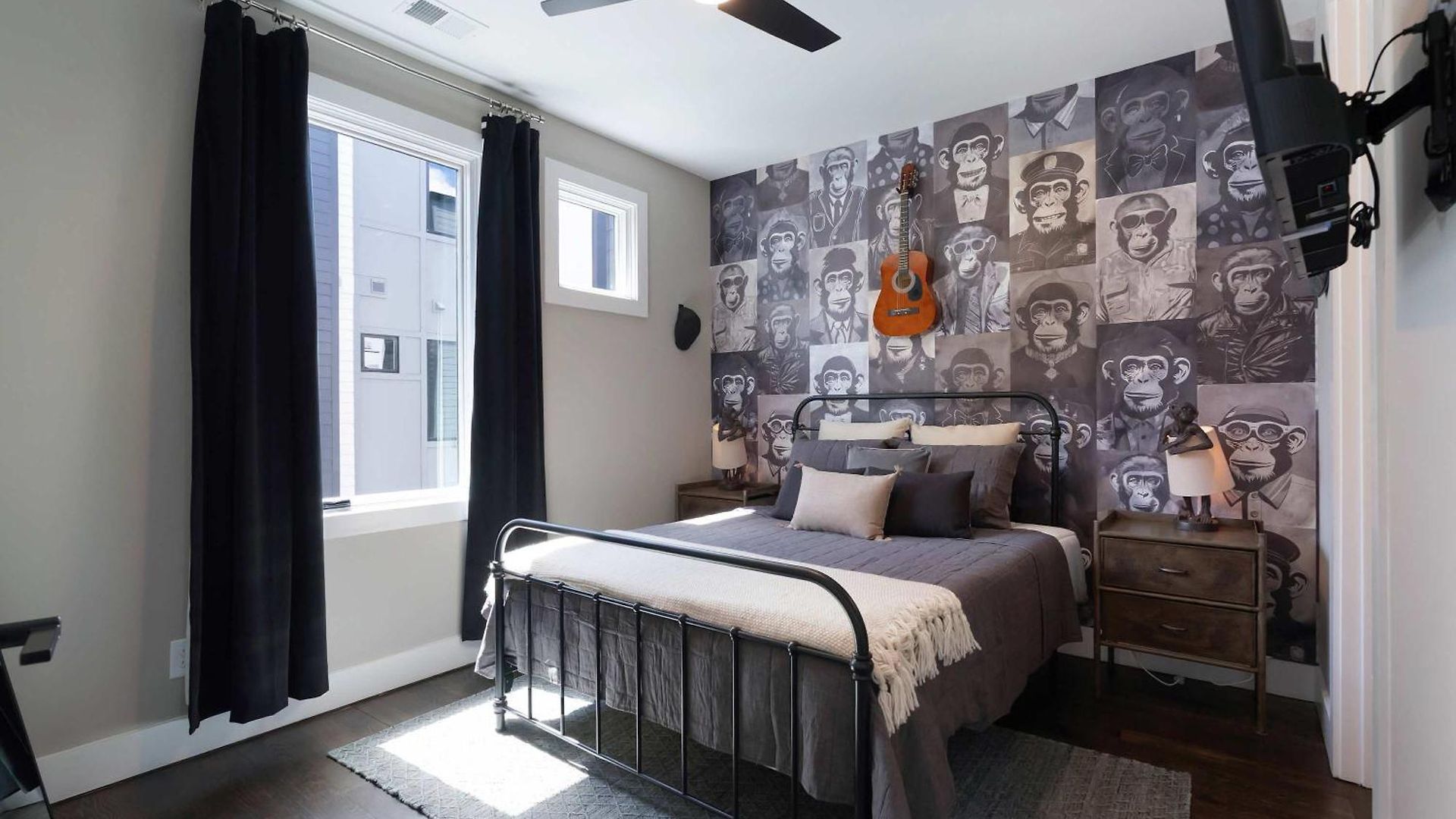 2 Homes! Broadway Views, Rooftops & Karaoke Nashville