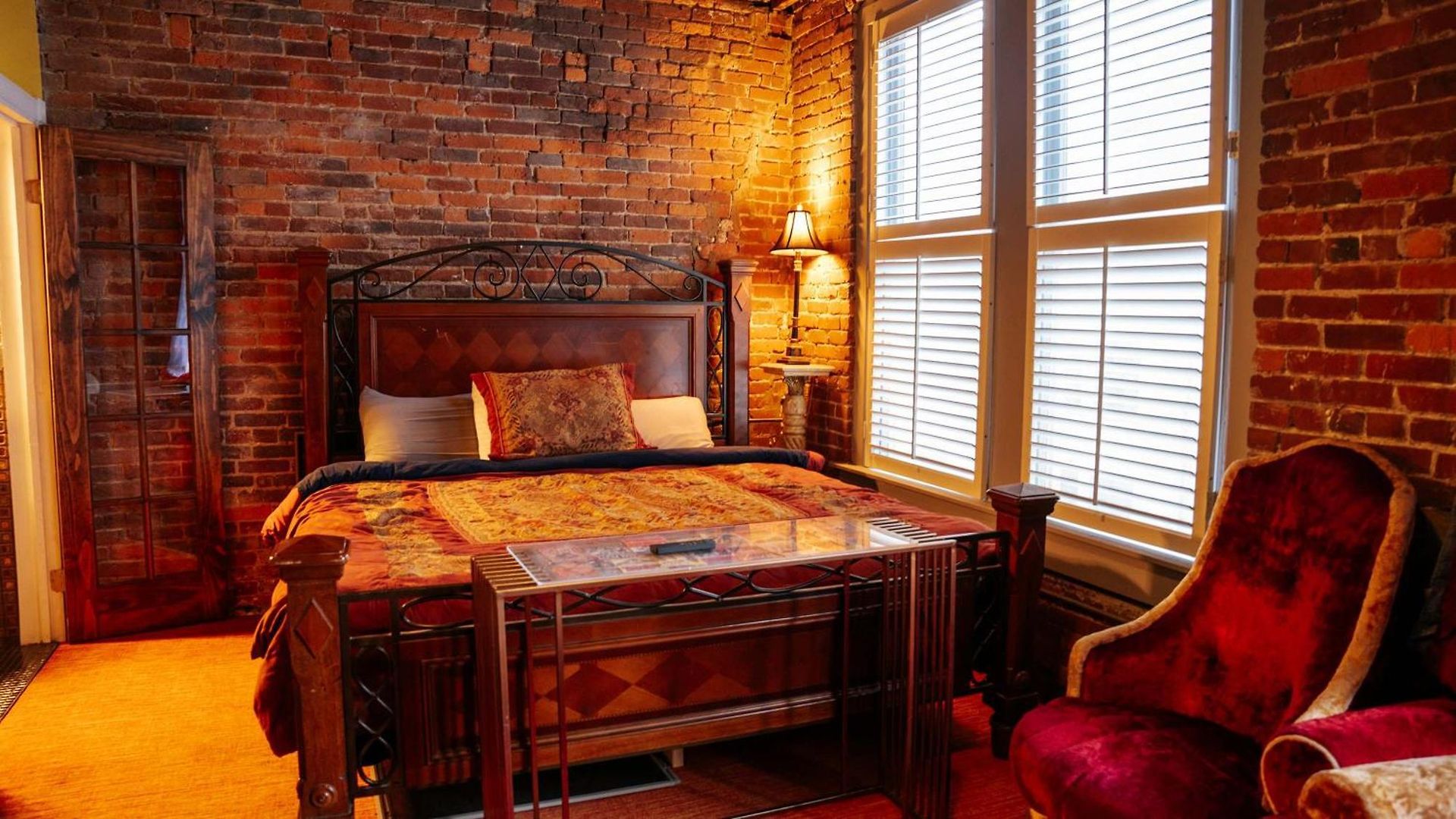 Rockstar Penthouse Speakeasy - Massive By Broadway Nashville