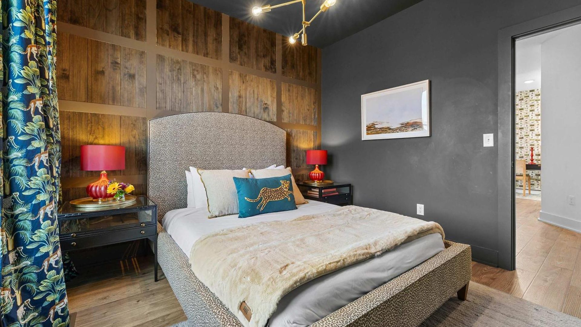 Holiday home Nash Skyline Views Rooftop With Fire Pit Grill *