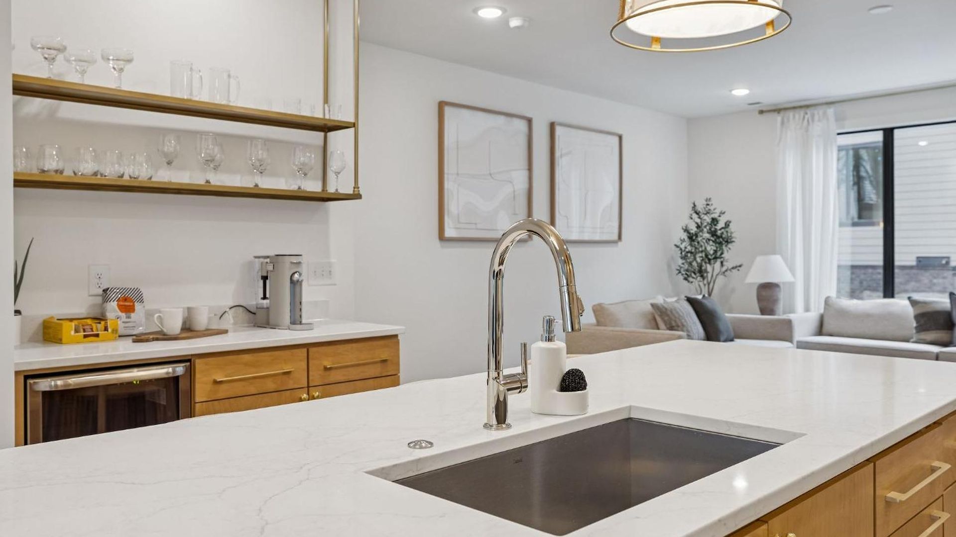 Chic Nash Townhouse Rooftop Patio And Views Nashville