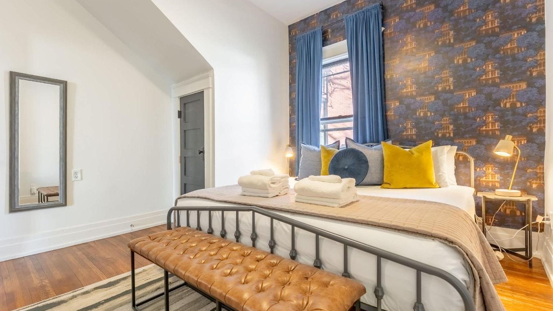 Notes Of Southern Charm - Walkable To Food & Shops *