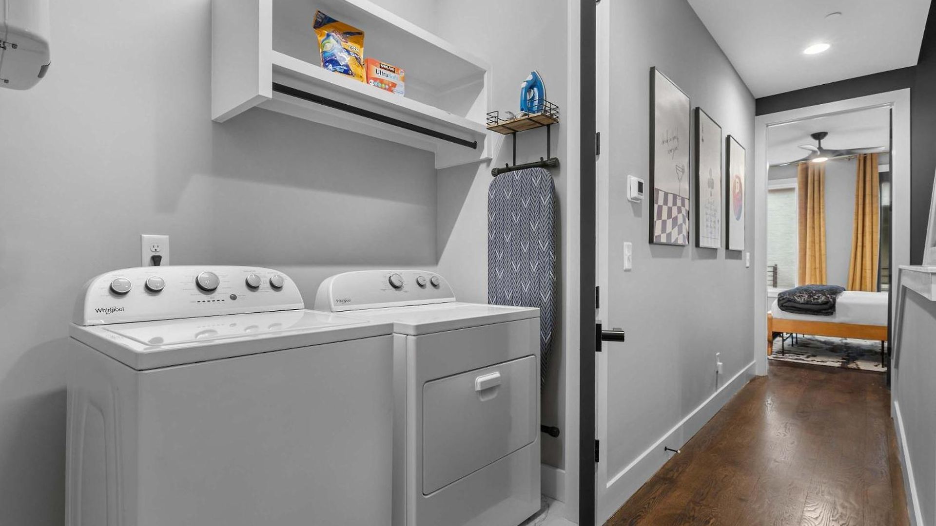 Elegant Nash Karaoke Haven With Rooftop Fire Table Holiday home Nashville