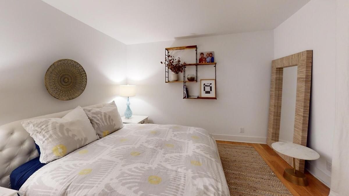 Luxury House Downtown With Private Heated Pool Villa