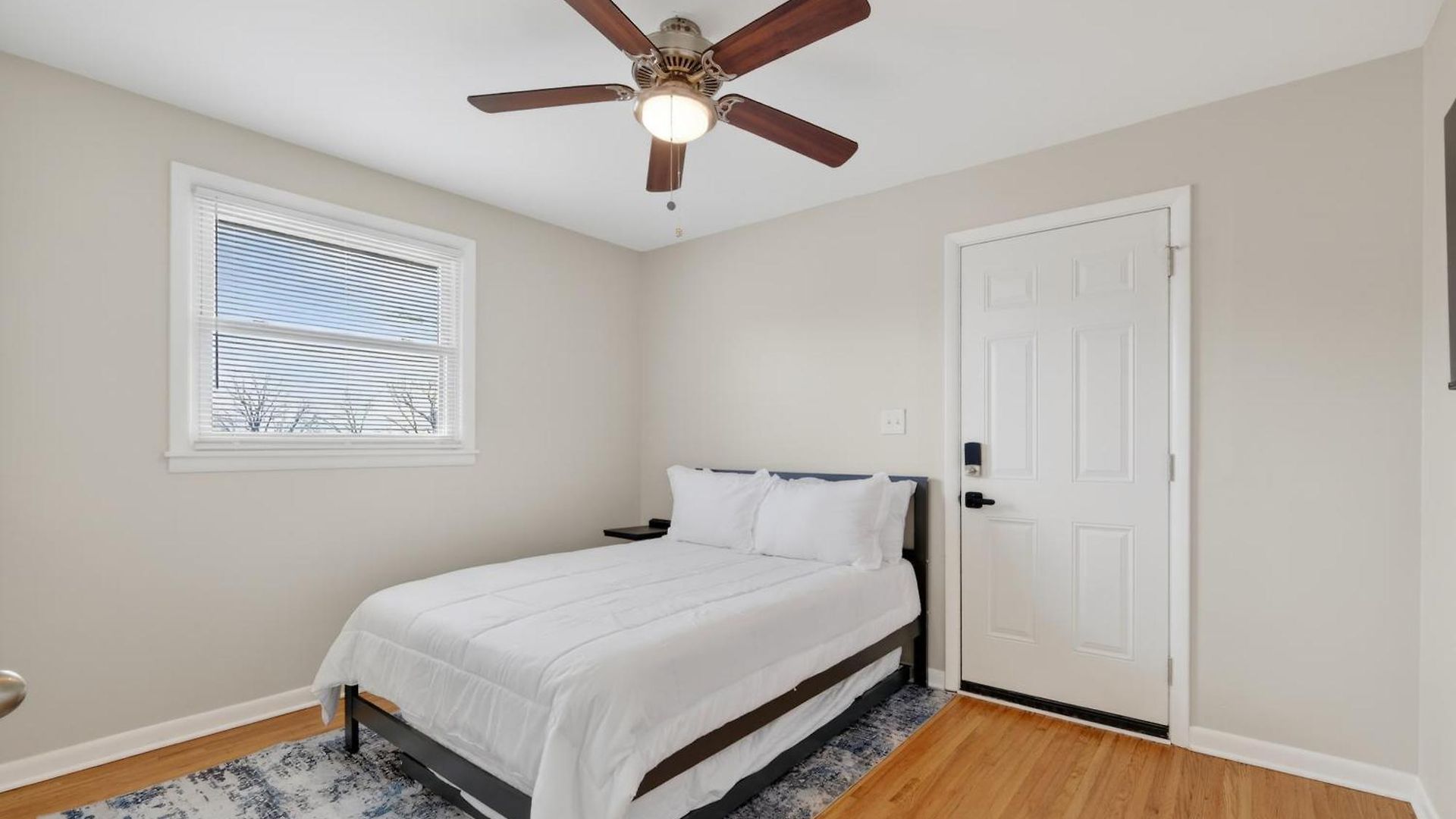 Quiet Retreat Near Opryland & Airport Holiday home *