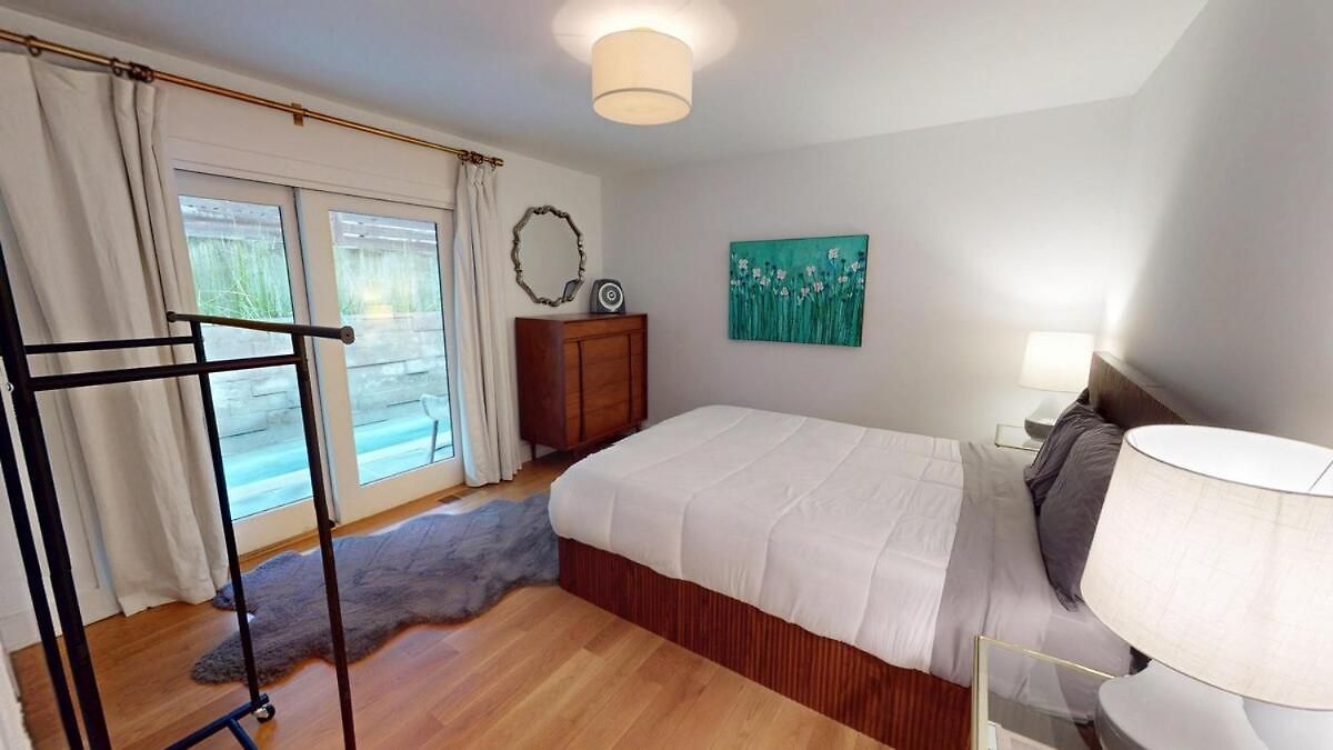 Luxury House Downtown With Private Heated Pool