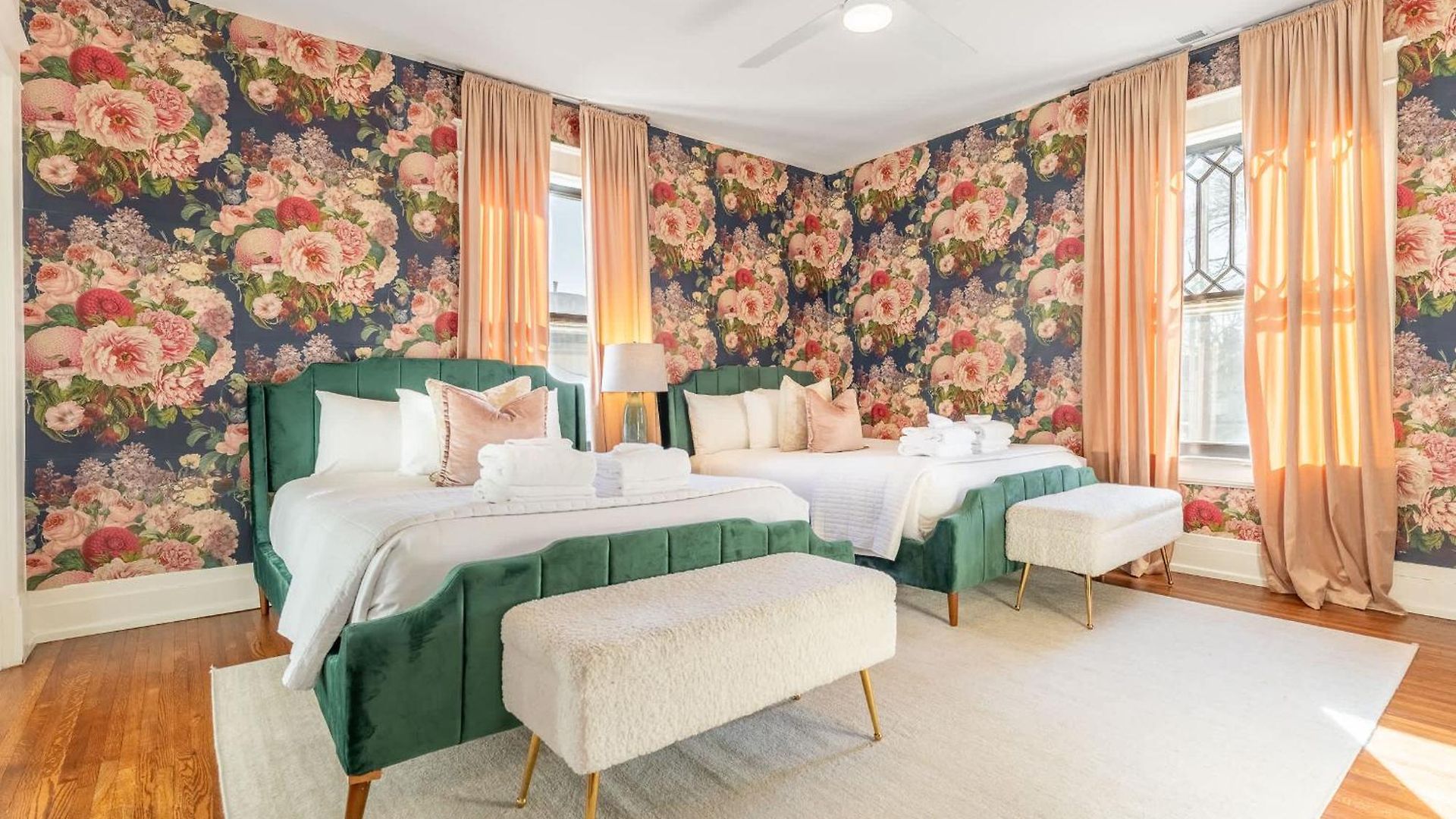 Holiday home Notes Of Southern Charm - Walkable To Food & Shops *