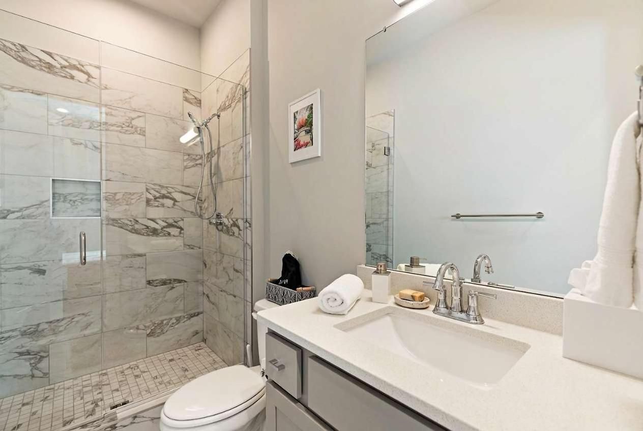 Private With Rooftop Game Near Downtown Nashville