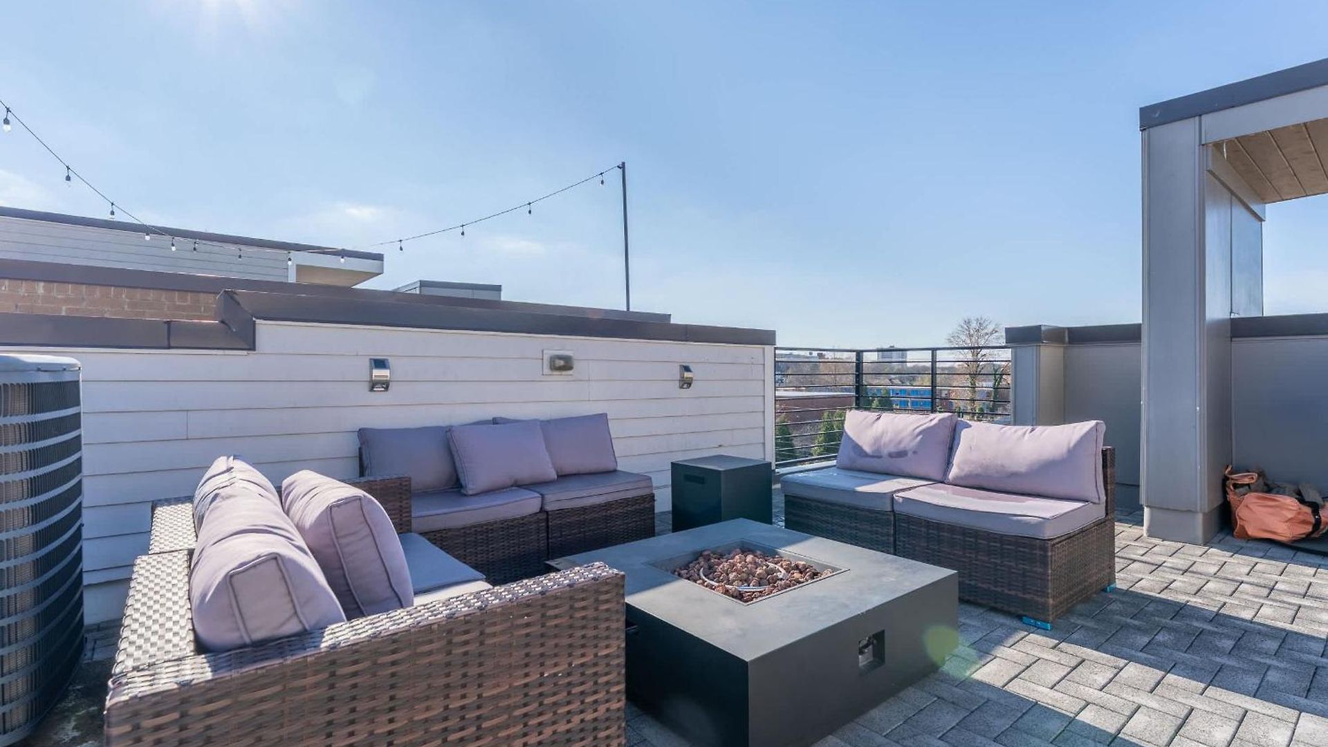 Holiday home Vivid Vocals - Rooftop Views In 12 South Nashville