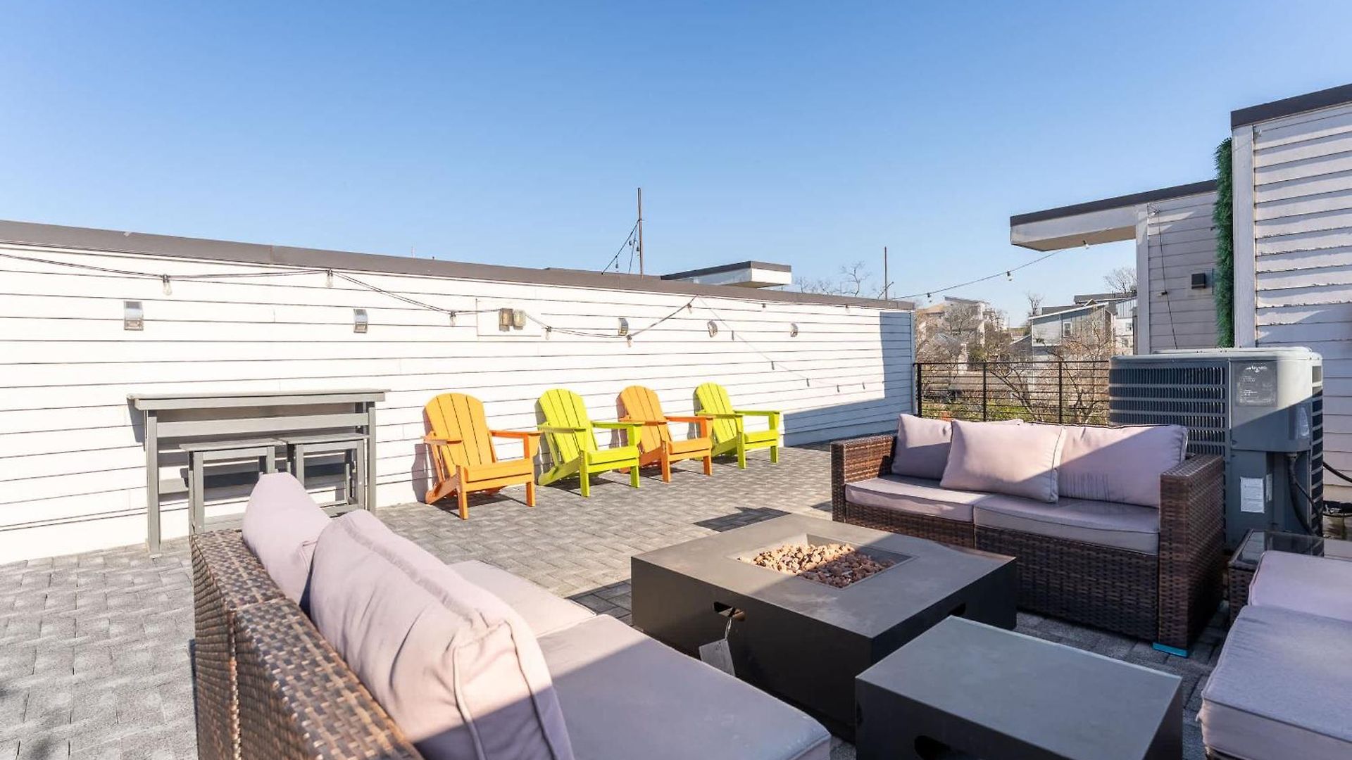 Vivid Vocals - Rooftop Views In 12 South Holiday home Nashville