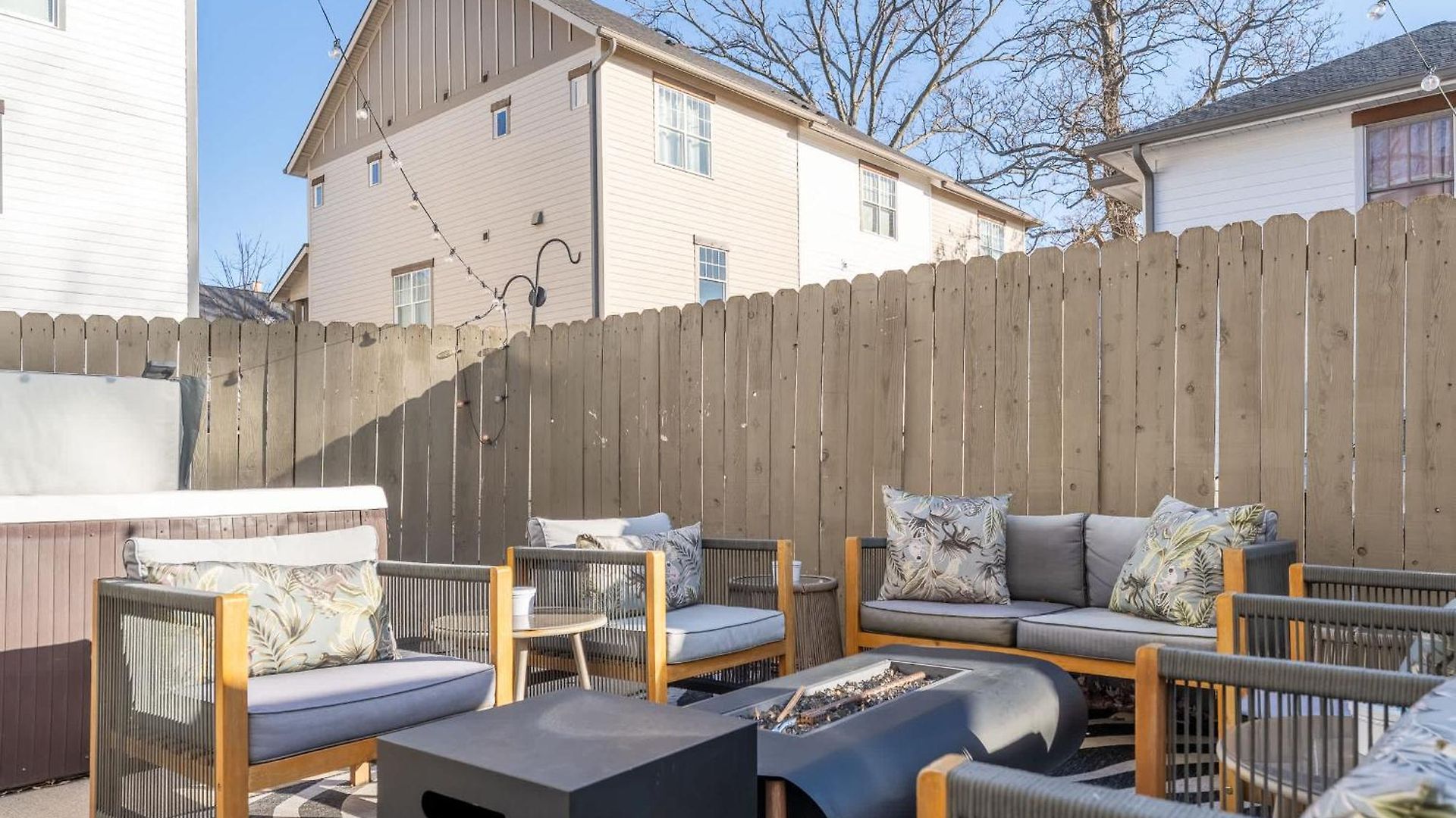 Notes Of Southern Charm - Walkable To Food & Shops Holiday home Nashville