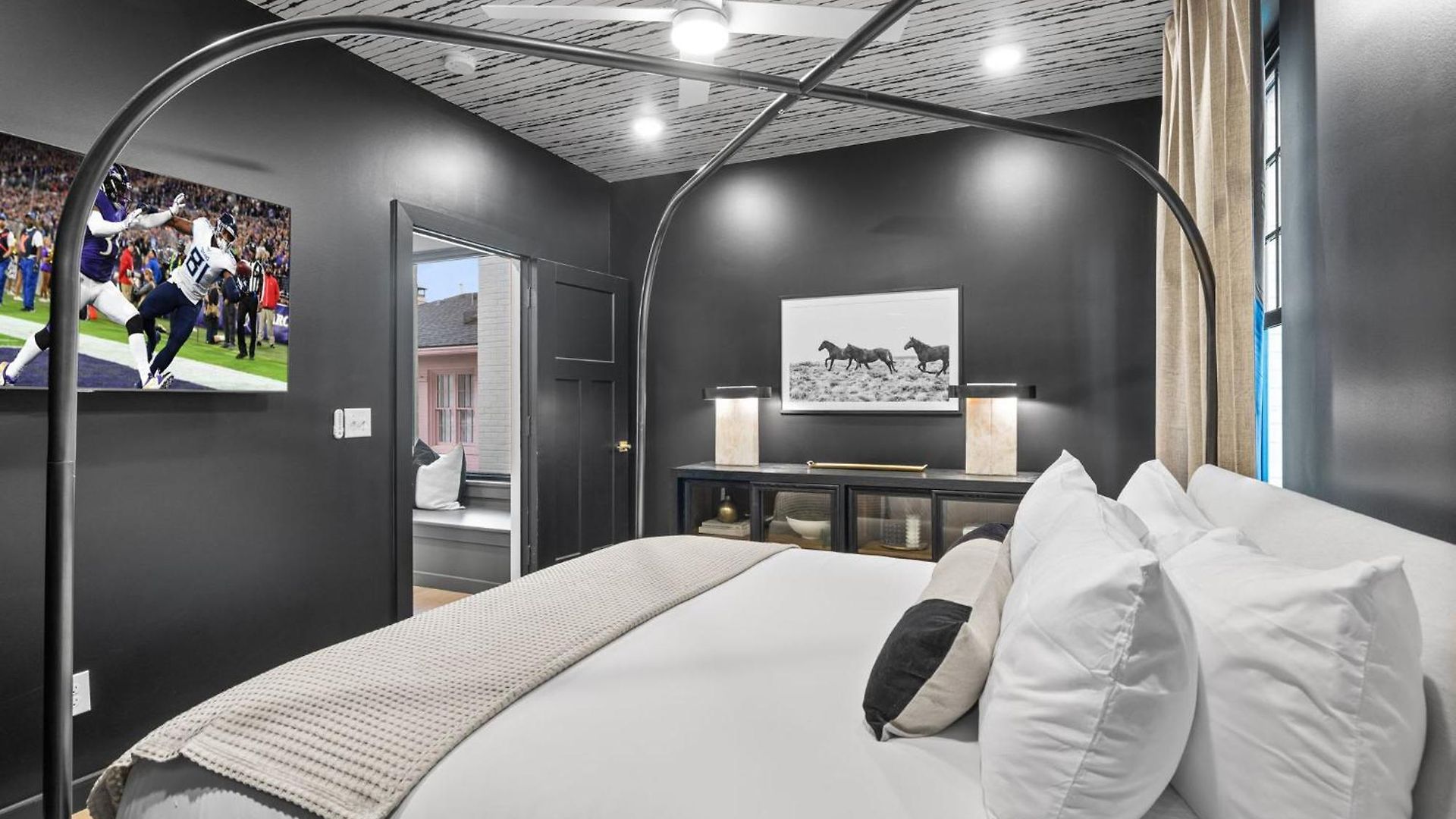 Holiday home The Modern Cowboy - Rooftop On Music Row Nashville