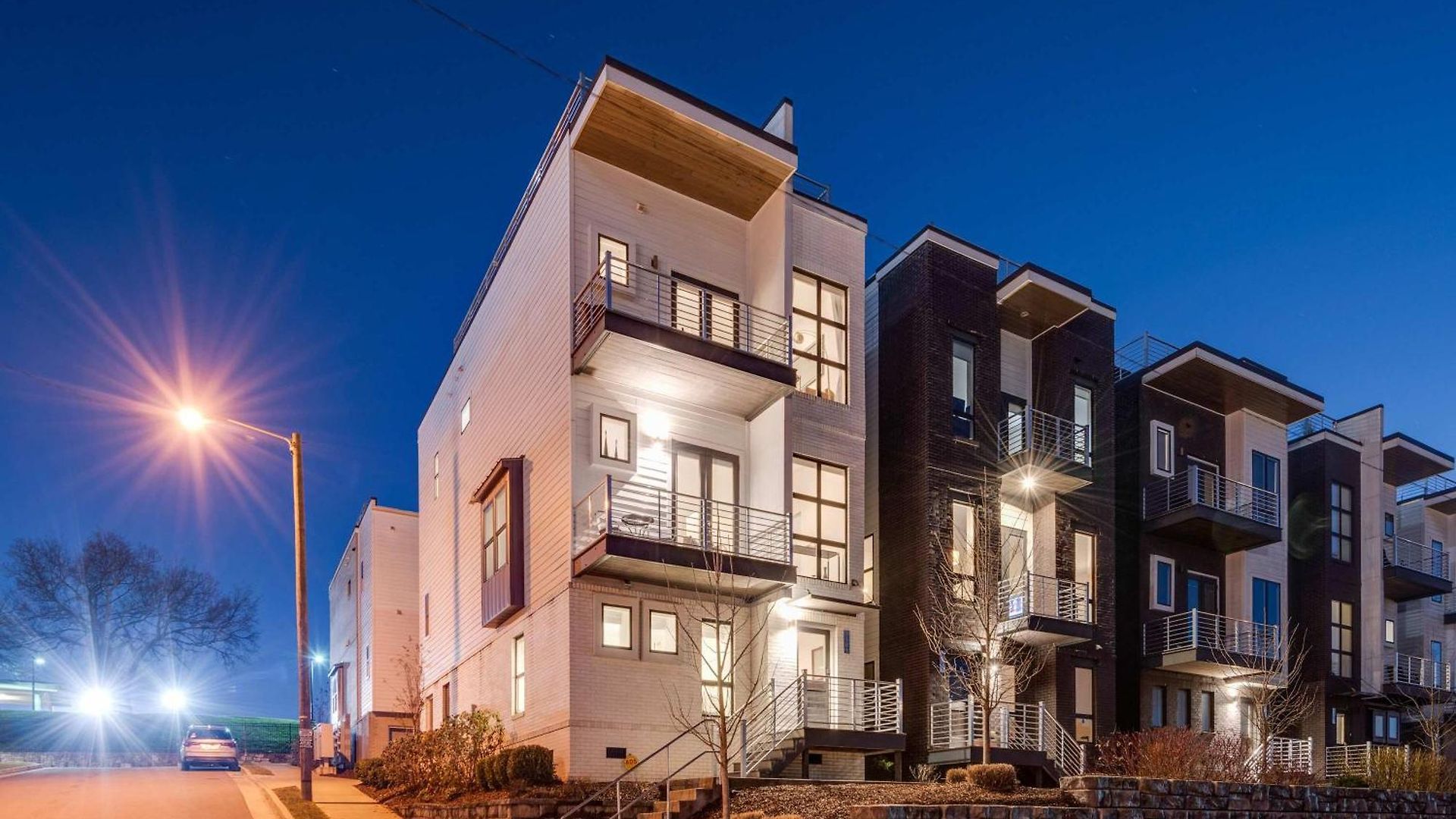 The Skyline Social - Retreat & Private Rooftop Holiday home