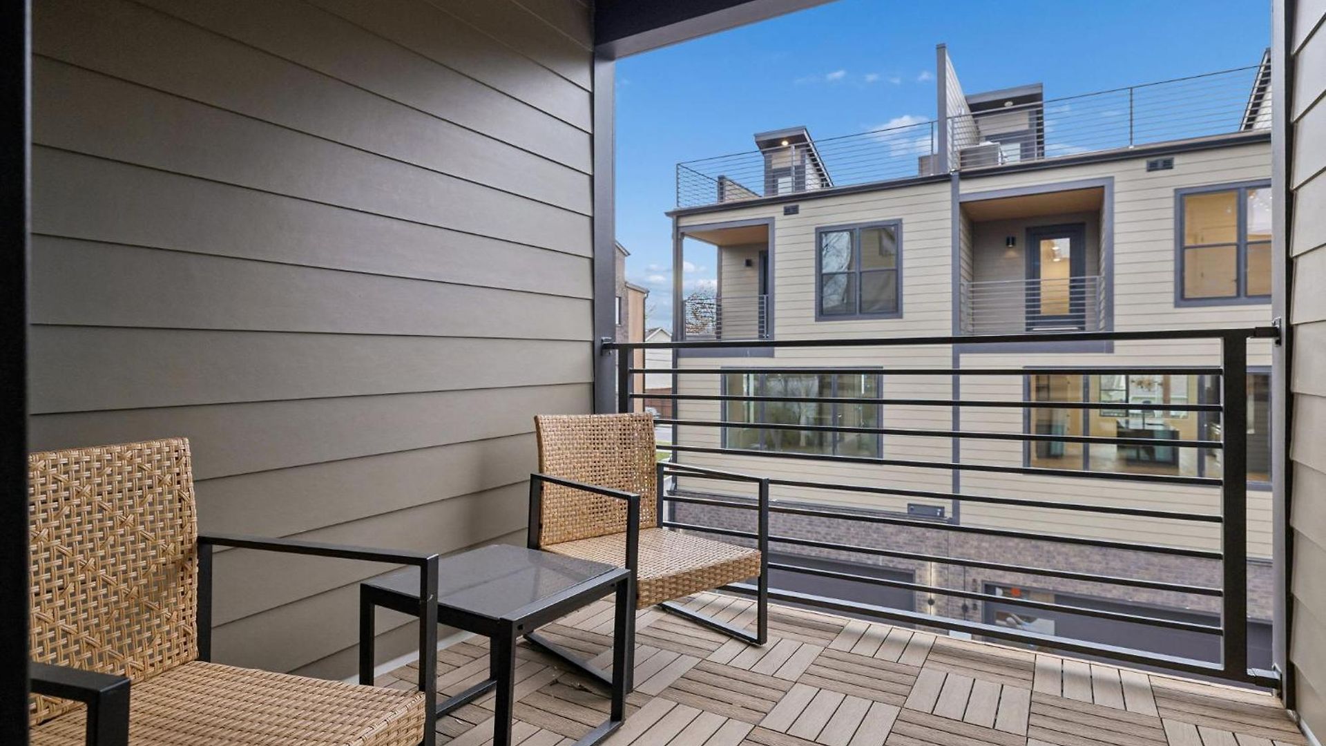 Chic Nash Townhouse Rooftop Patio And Views *
