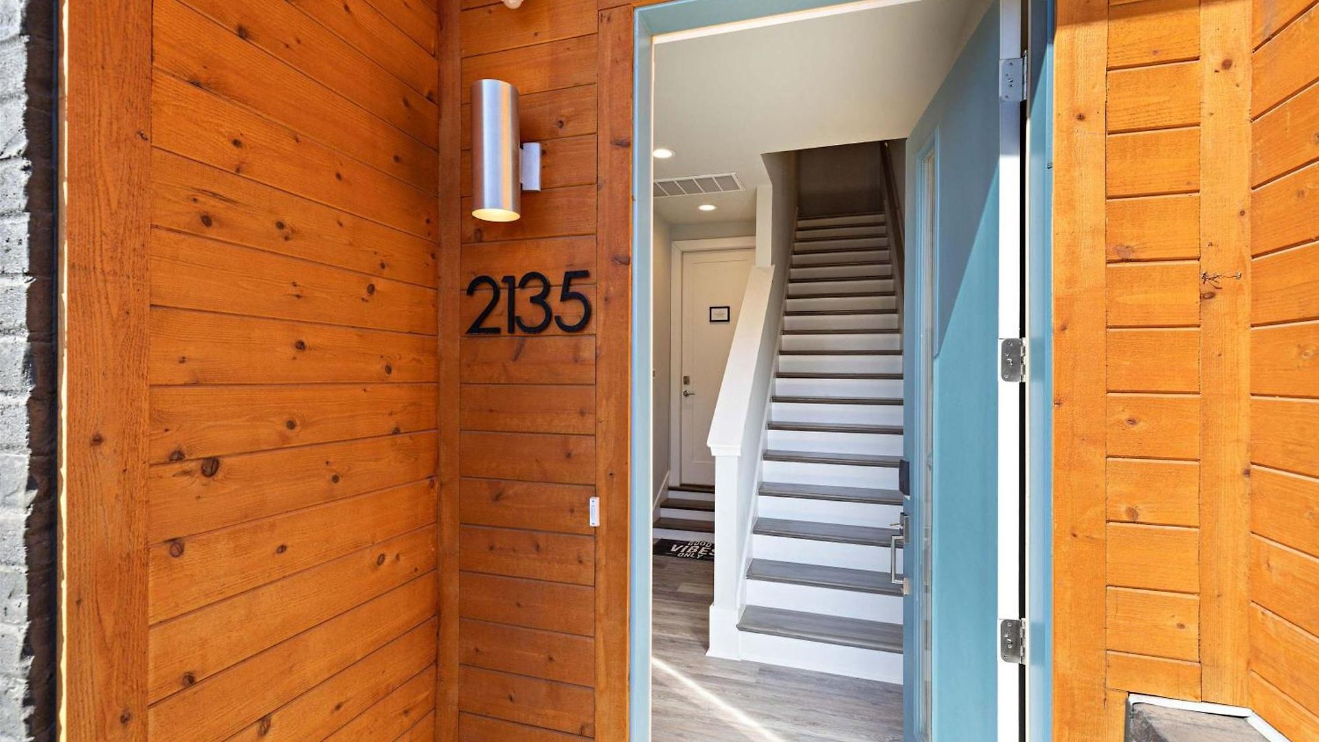 Holiday home Private With Rooftop Game Near Downtown *