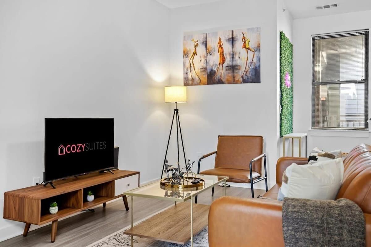 Apartment Two Cozysuites Music Row In