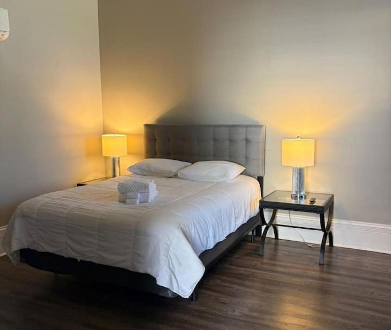 Updated 1br In East Nash-historic Church Building *
