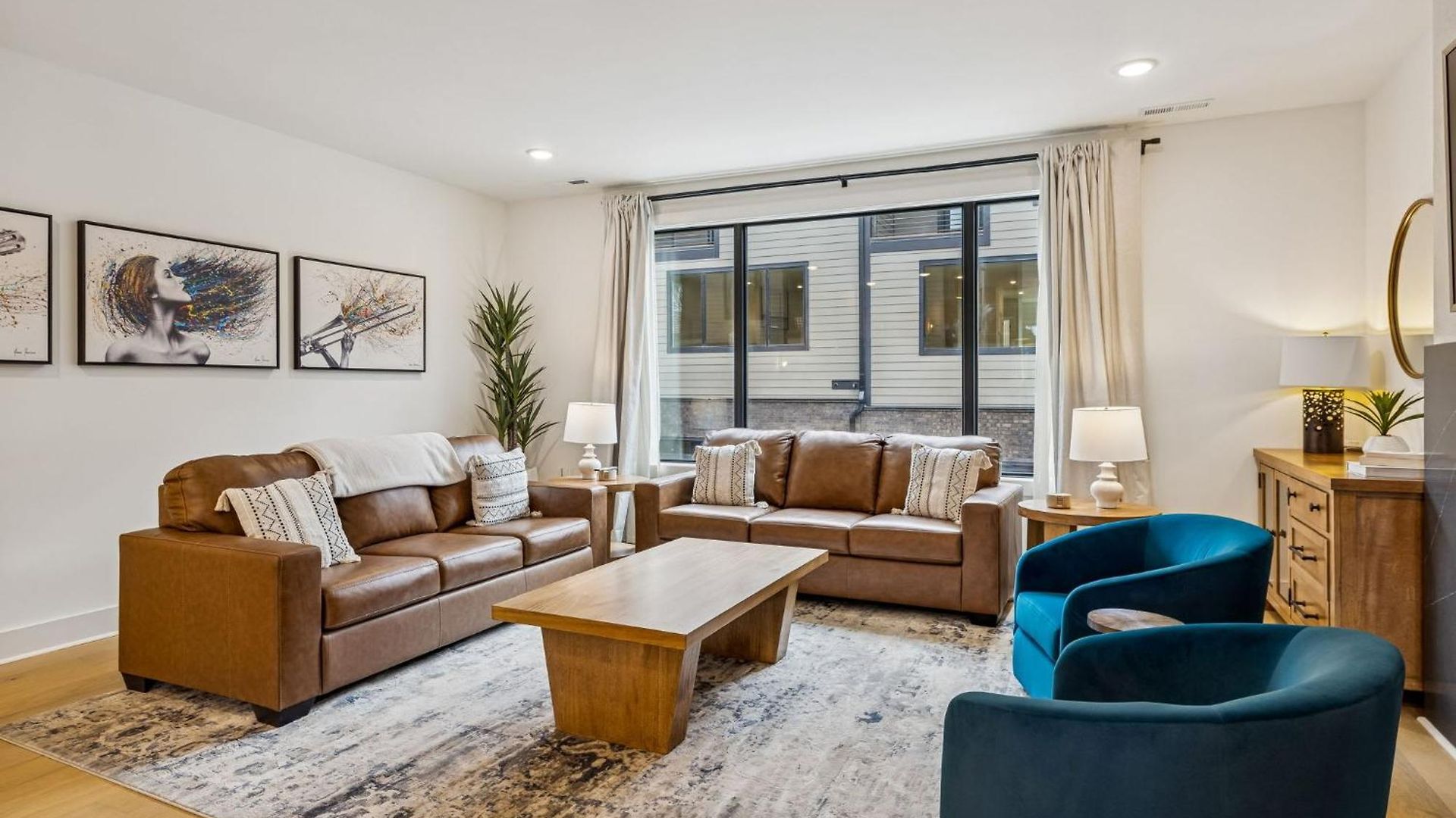 3br Townhome Rooftop Views Hot Tub & Fireplace *