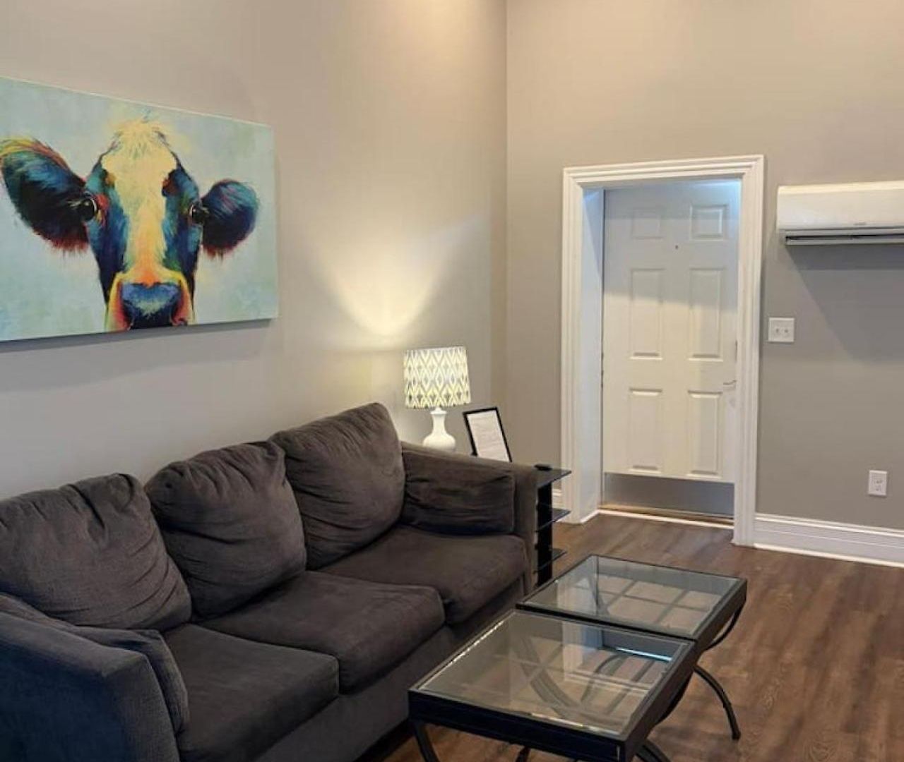 Historic Church Loft East Nash Free Parking Apartment Nashville